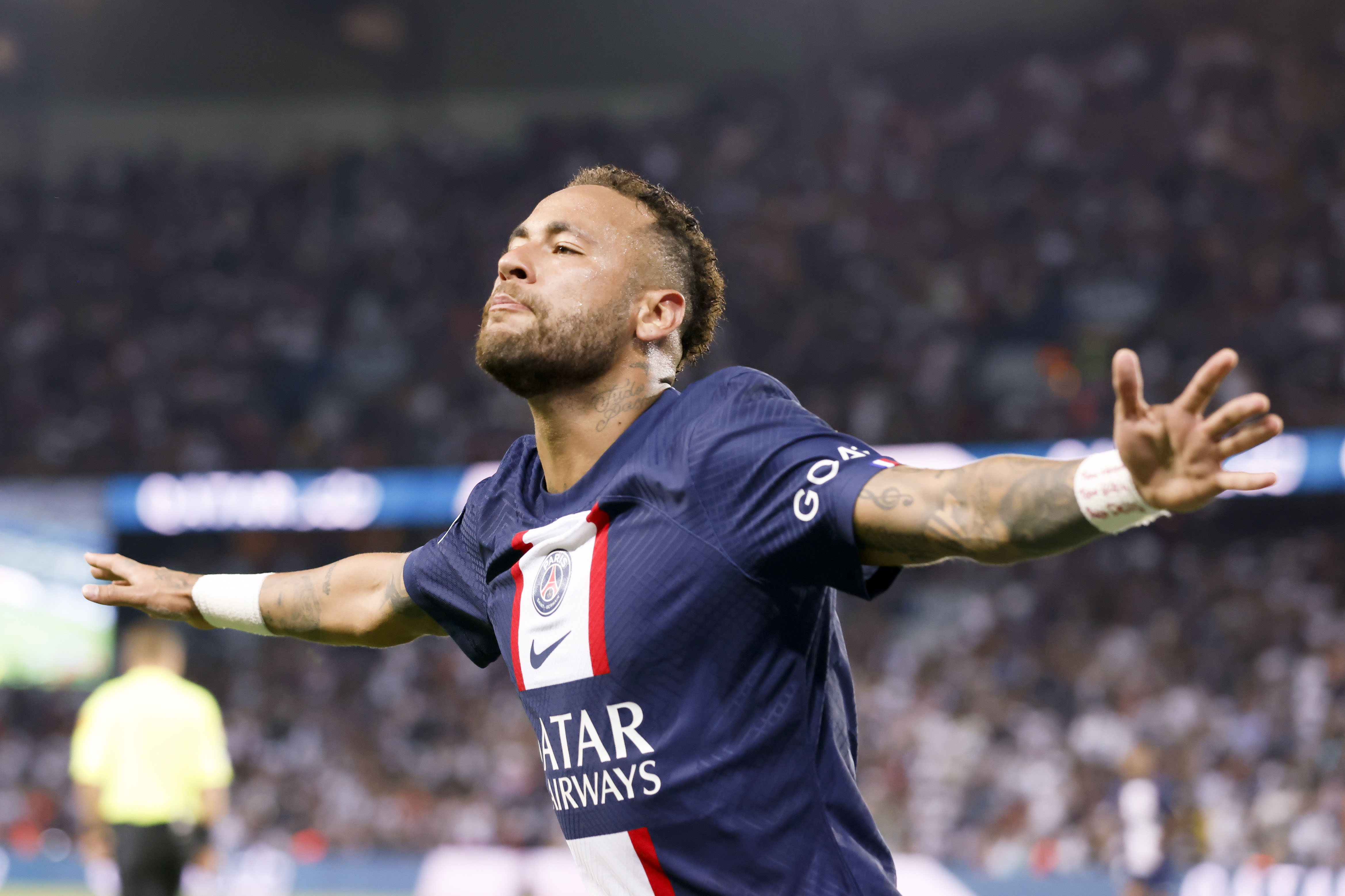 Tak FC Barcelona straciła Neymara. Ojciec piłkarza wściekł się na klub. "Pragnienie wojny"