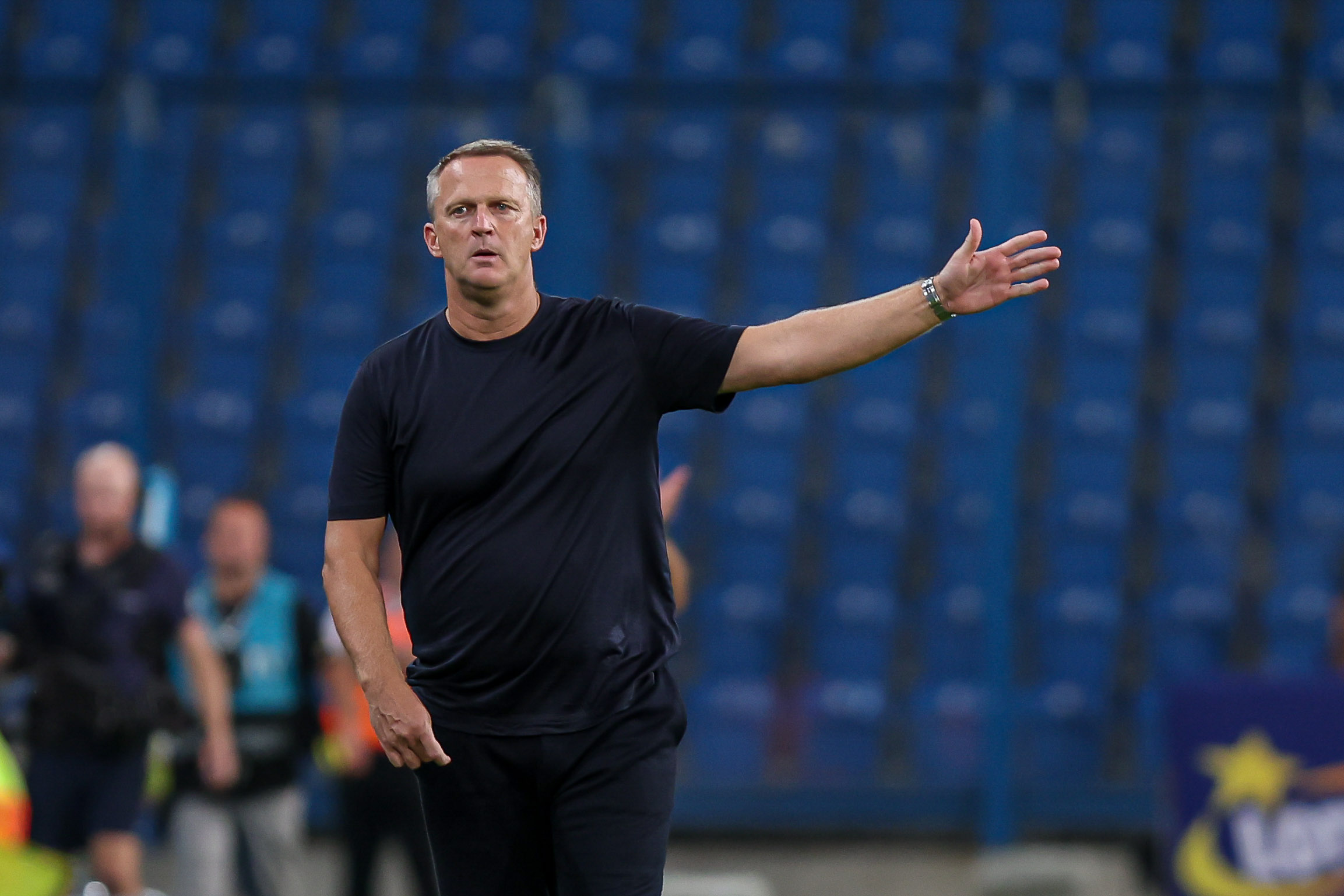 To dlatego John van den Brom odmówił wywiadu Canal+. Dziennikarz zdradza szczegóły. "Wkroczył pracownik klubu"
