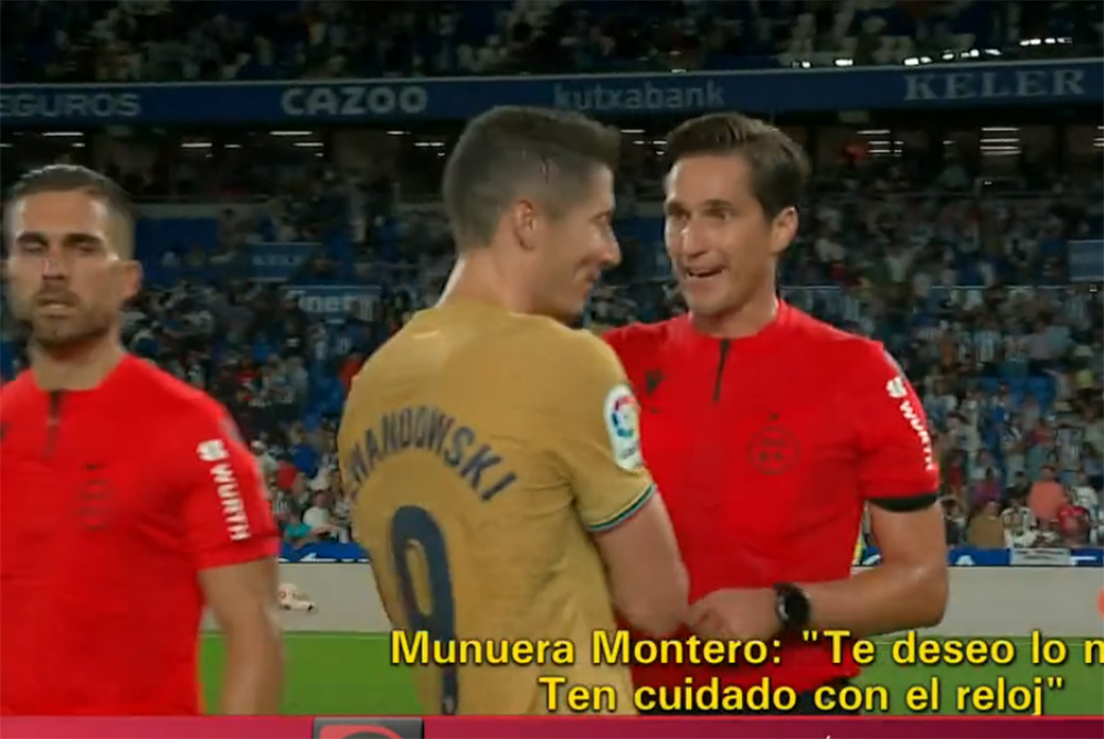 Sędzia zażartował z Roberta Lewandowskiego. Nawiązał do incydentu z zegarkiem