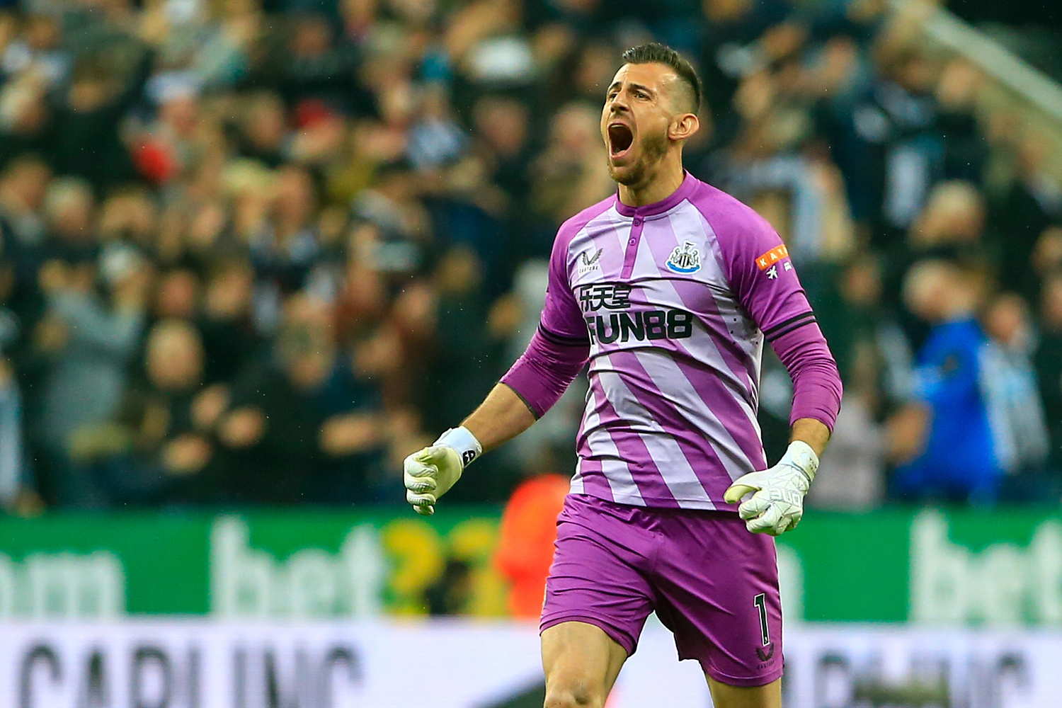 Bramkarz naciska na transfer do Manchesteru United. "Czerwone Diabły" złożyły ofertę