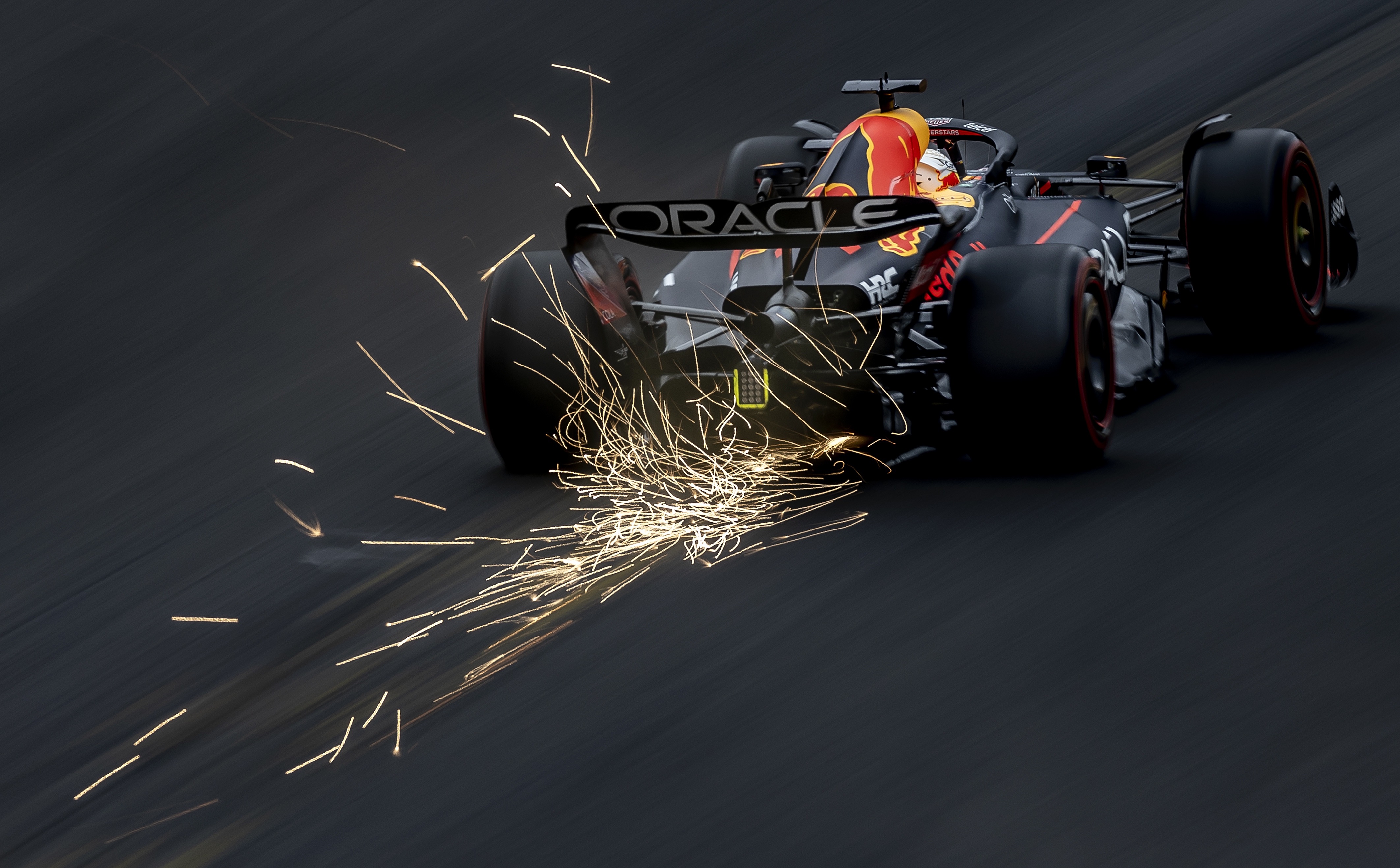 Max Verstappen wygrał kwalifikacje, Carlos Sainz z pole-position! Wielkie emocje przed Grand Prix Belgii