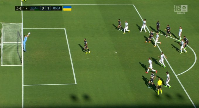 Kuriozalny rzut karny w lidze hiszpańskiej. Miała być "panenka", wyszła kompromitacja [WIDEO]
