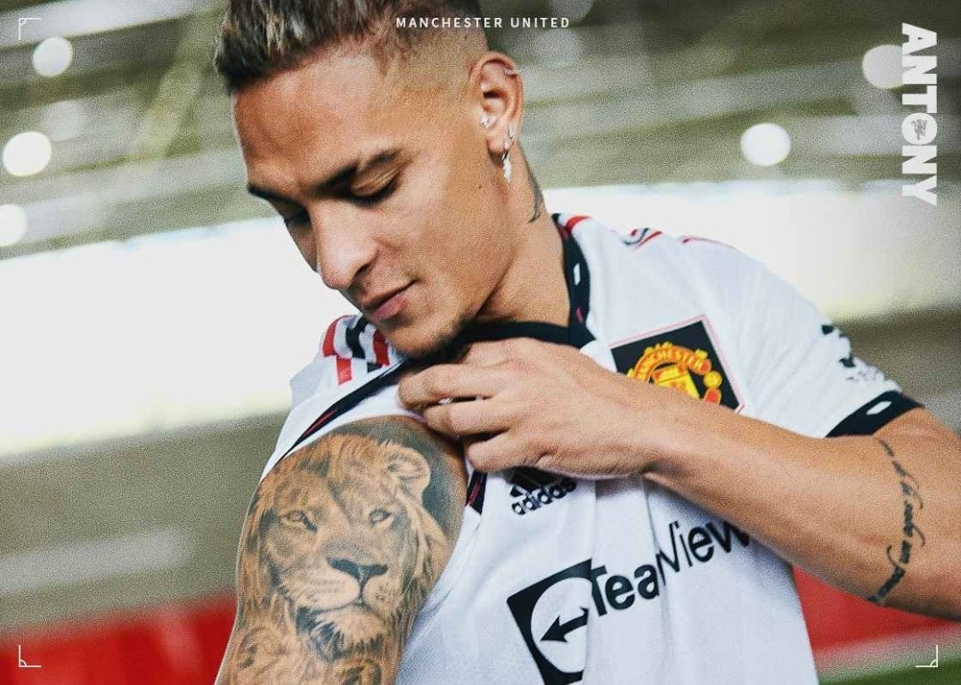Antony oficjalnie zaprezentowany przez Manchester United. Przywitał się w wyjątkowy sposób [WIDEO]