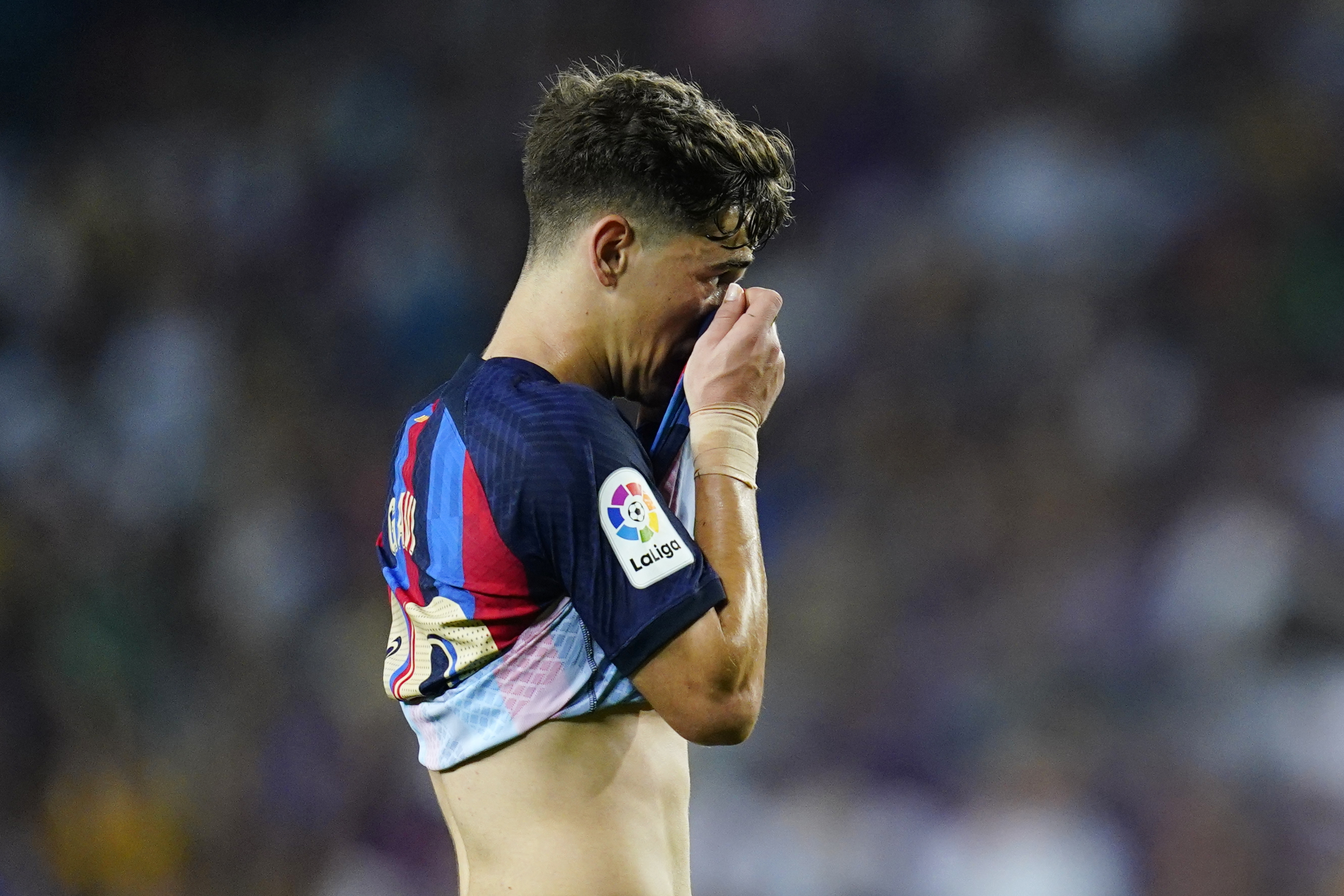 Młody piłkarz Barcelony podpisze nowy kontrakt. Chce kontynuować karierę na Camp Nou