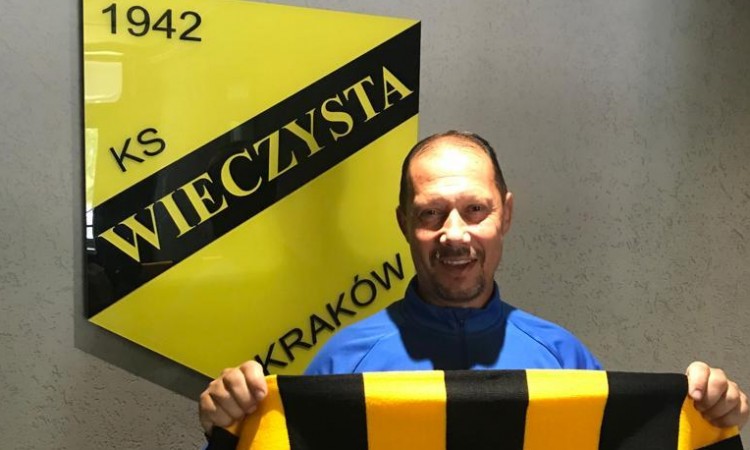 Znamy nowego trenera Wieczystej Kraków. To on zastąpi Franciszka Smudę [AKTUALIZACJA]