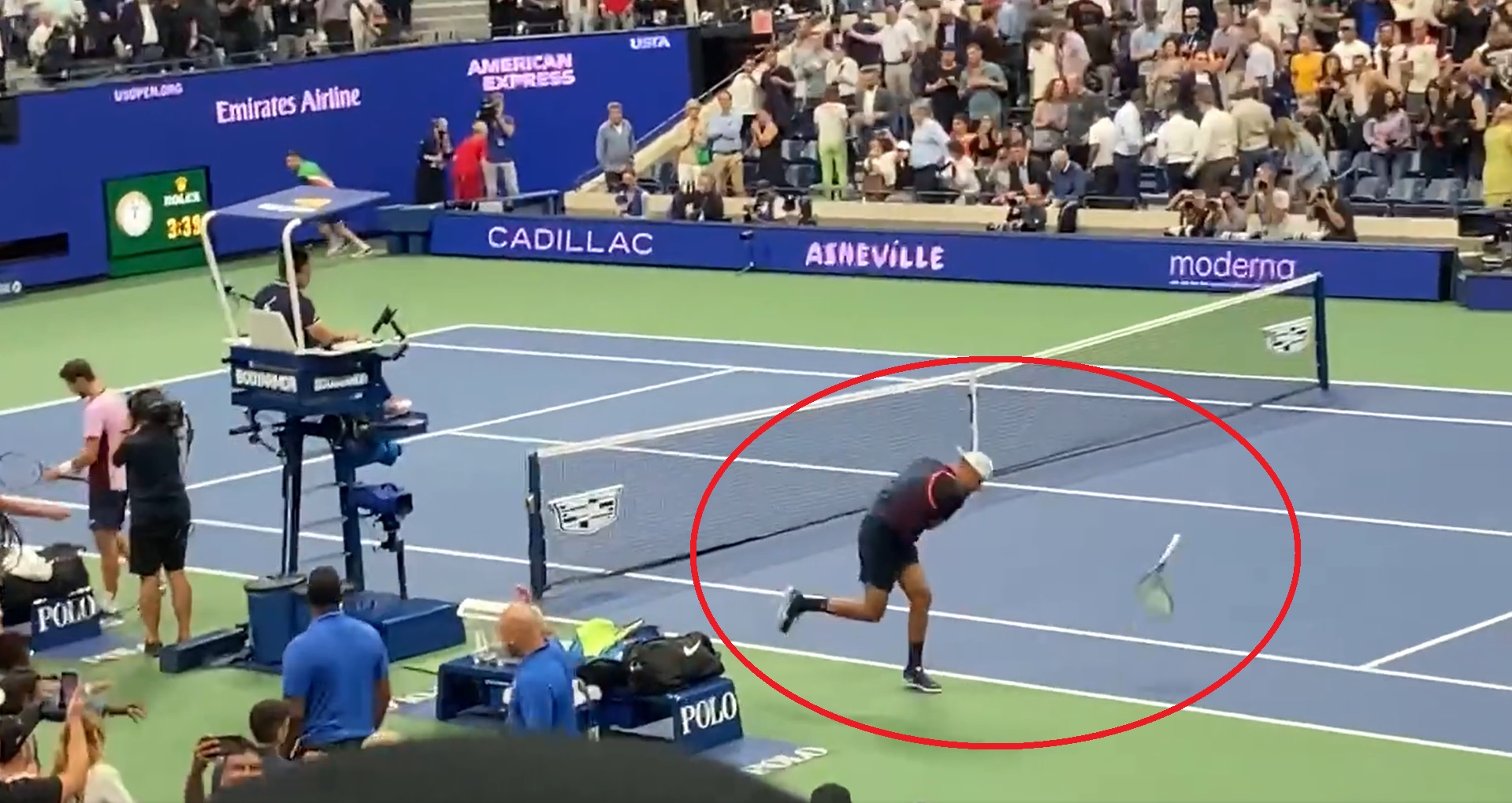 Sensacja w ćwierćfinale US Open. Wyraźny faworyt przegrał i wpadł w furię [WIDEO]