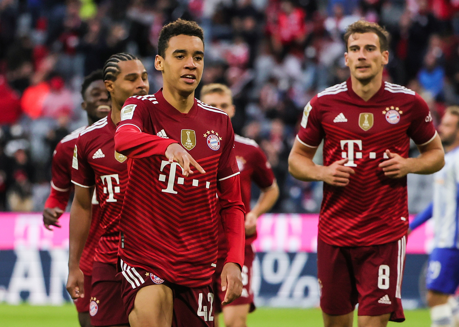 Bayern wygrał w imponującym stylu, ale świętowania nie będzie. Musiala tonuje nastroje. "Nie czas na to"