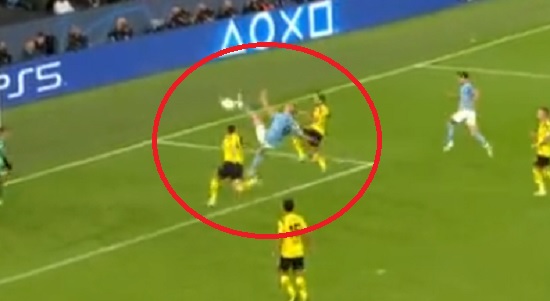 Gol roku?! Co za strzał Erlinga Haalanda! I ta asysta! Nieprawdopodobna akcja w Lidze Mistrzów [WIDEO]