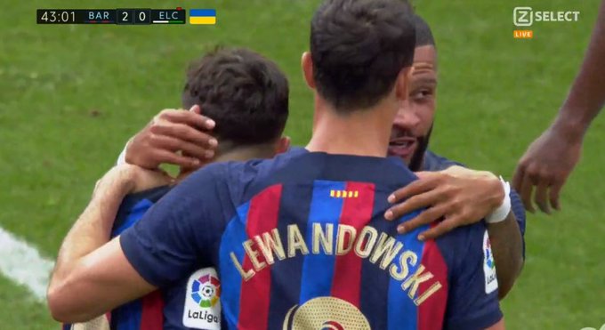 FC Barcelona liderem ligi hiszpańskiej! Bramki Lewandowskiego, efektowne trafienia Depaya [WIDEO]