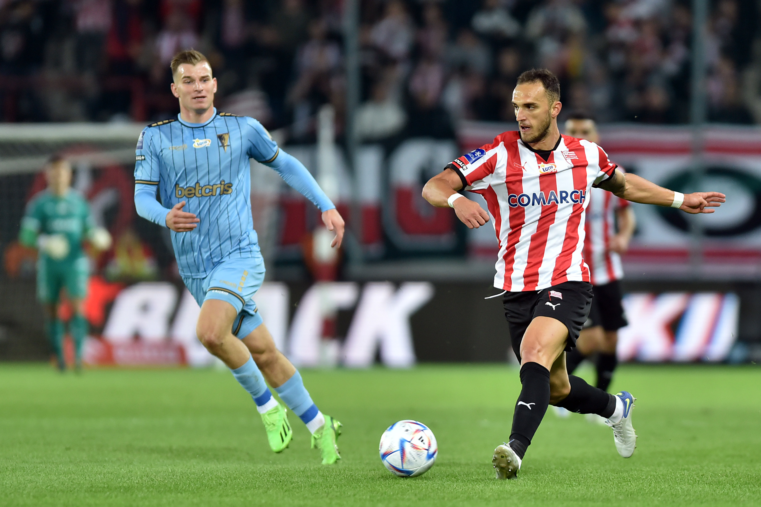 Gol Kamila Grosickiego nie wystarczył do zwycięstwa! Pogoń zremisowała z Cracovią [WIDEO]