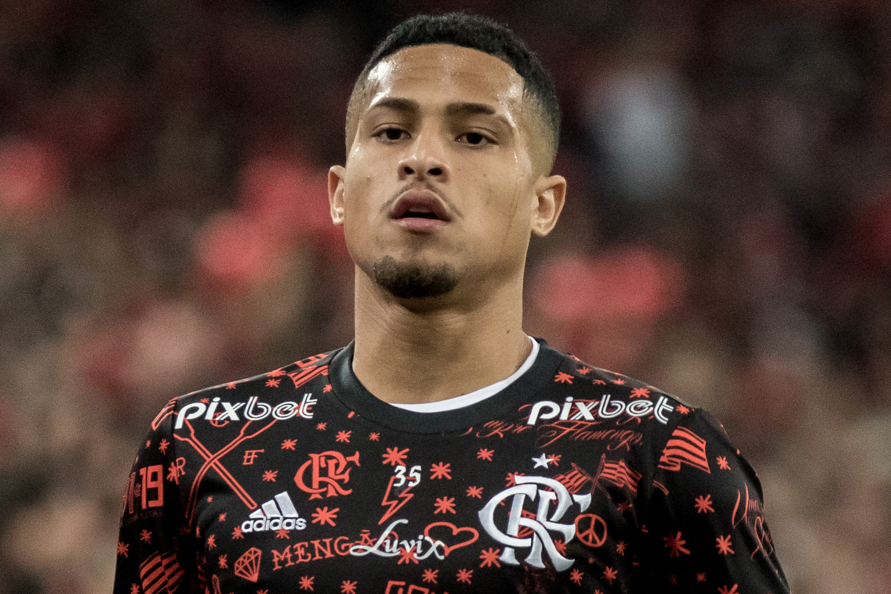 Manchester United i Liverpool walczą o tego samego piłkarza. Brazylijczyk na celowniku czołowych klubów