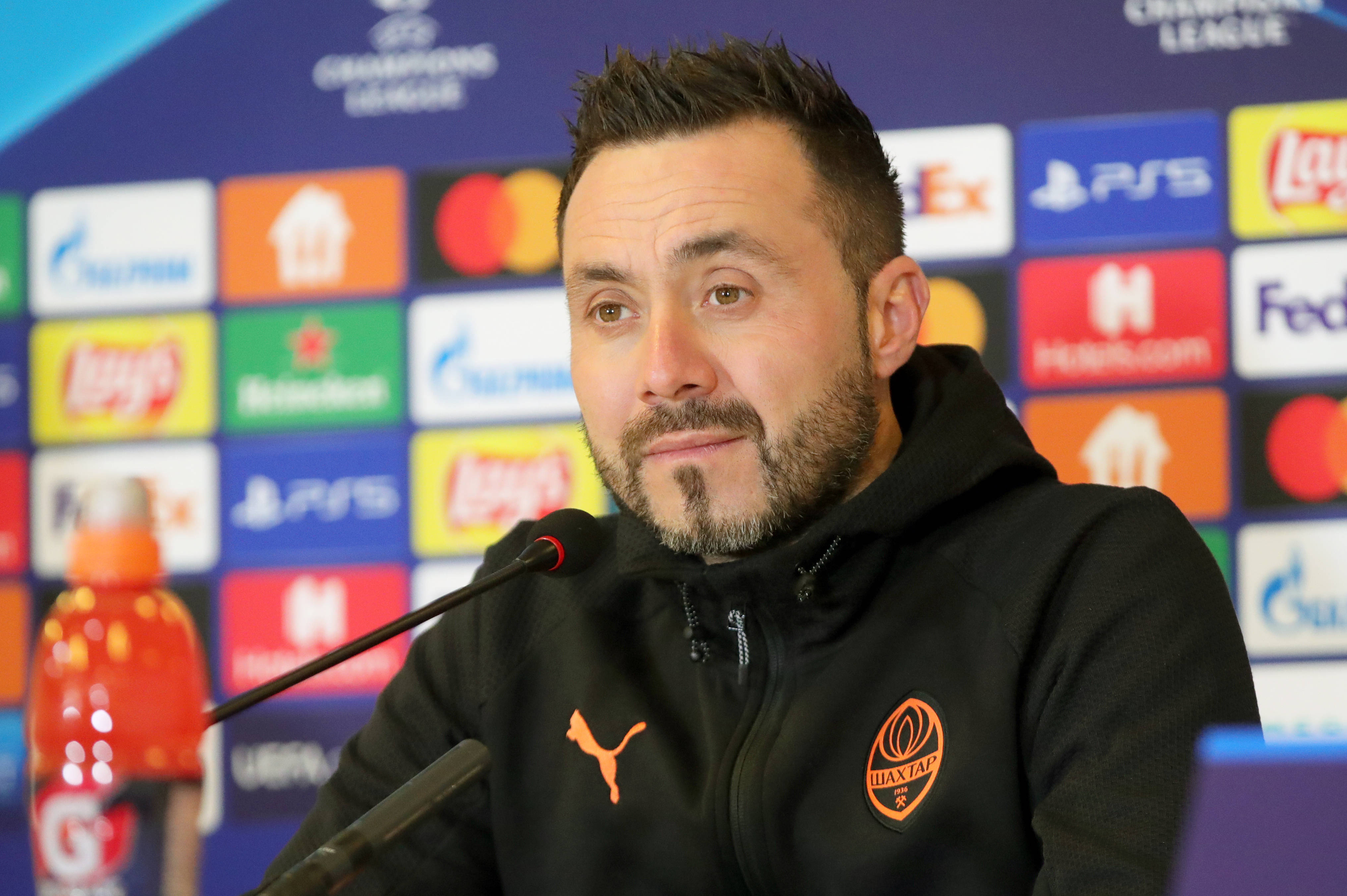 Nowy trener Modera może odmienić Premier League. Tak uwielbia grać kumpel Guardioli. "Szalone statystyki"