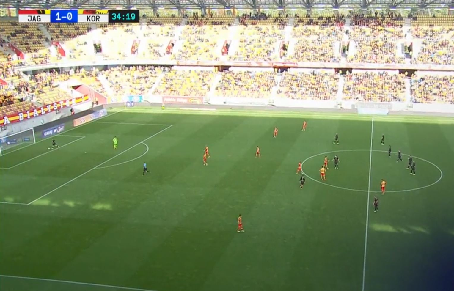 Sceny w Ekstraklasie, wielka awantura i kuriozalny gol! Jagiellonia oddała bramkę Koronie [WIDEO]