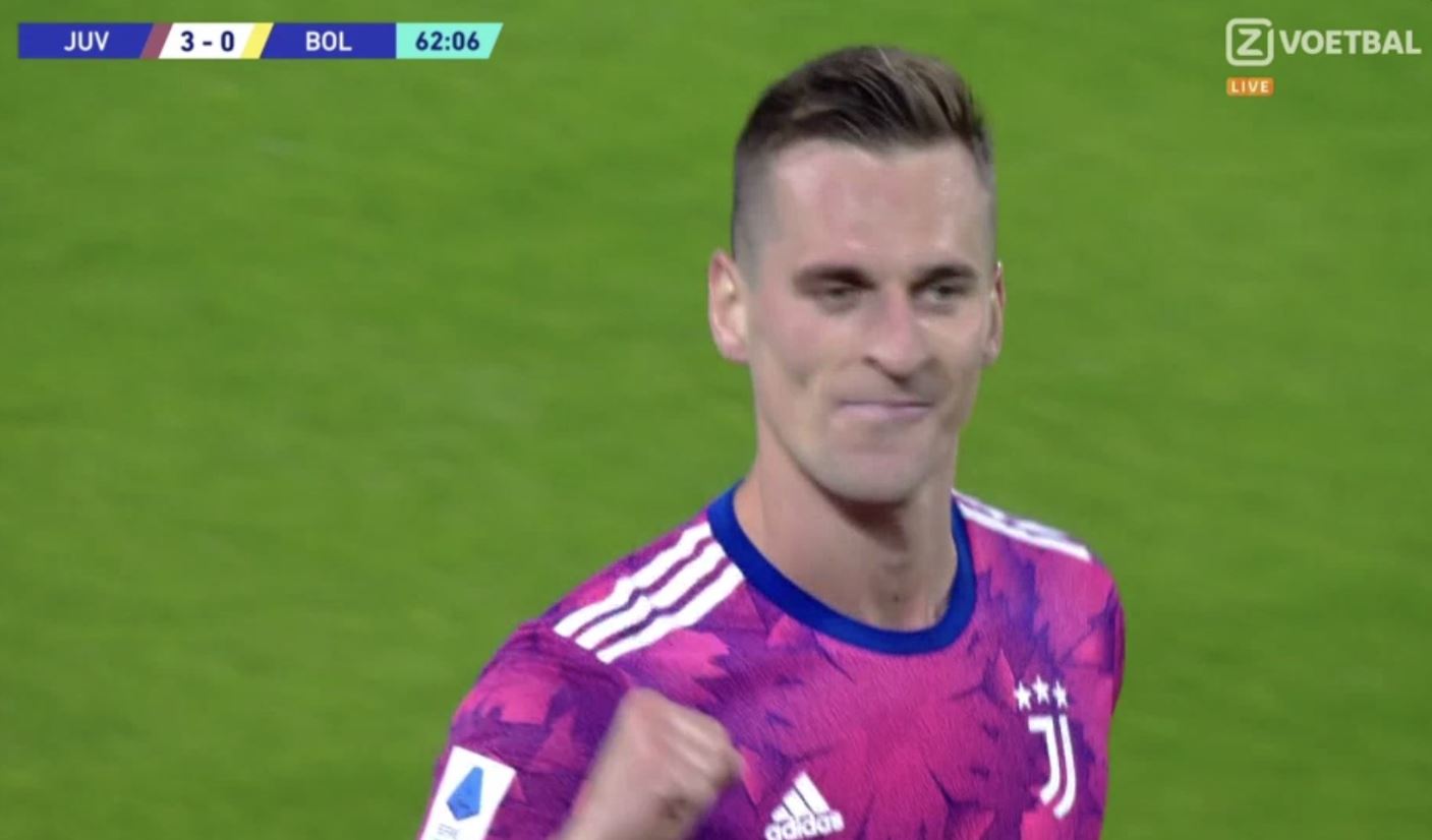 Arkadiusz Milik znów trafił w Juventusie! Polski napastnik nie dał szans Łukaszowi Skorupskiemu [WIDEO]
