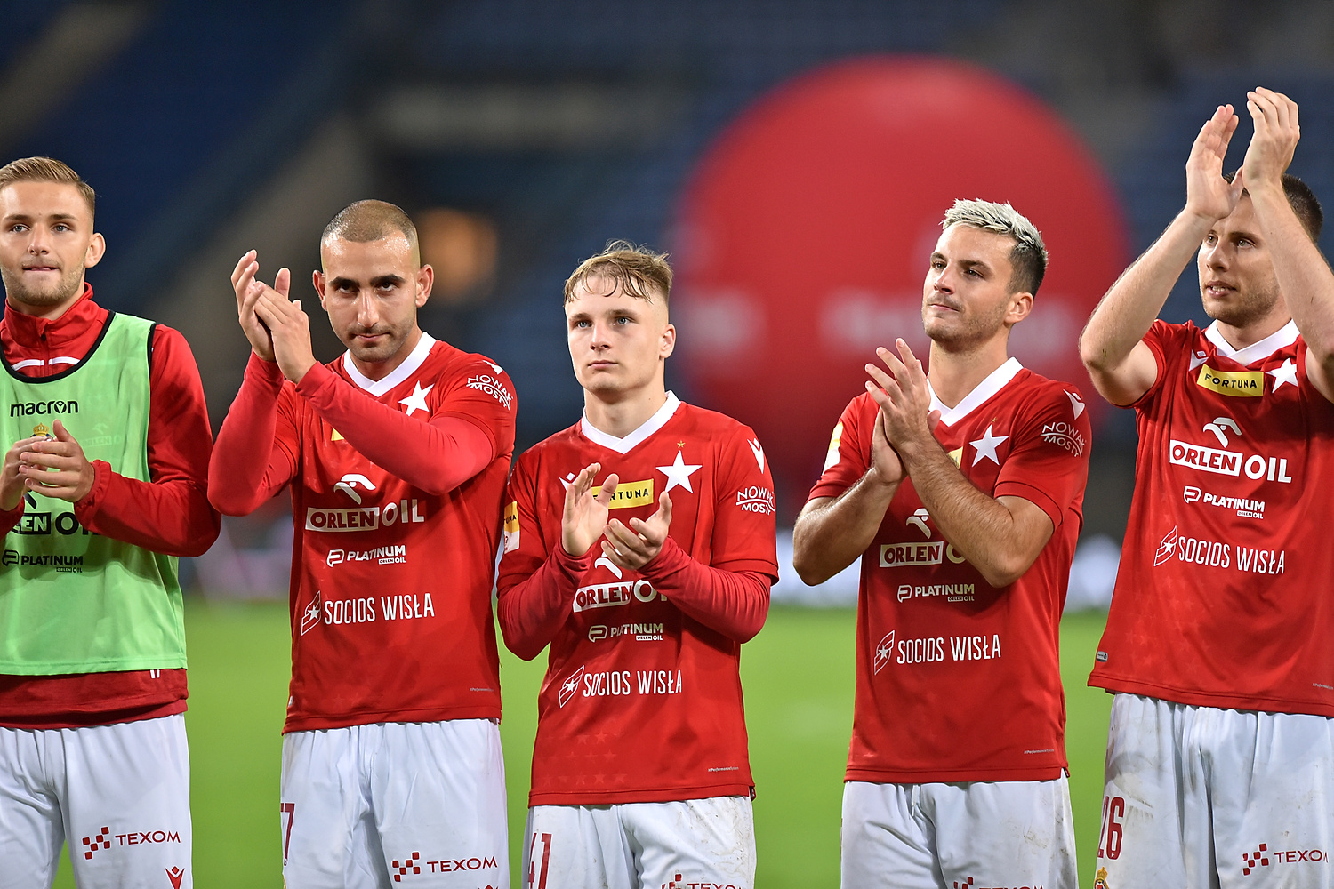 Wisła Kraków planuje wzmocnienia. Media informują o zainteresowaniu byłym piłkarzem Jagiellonii