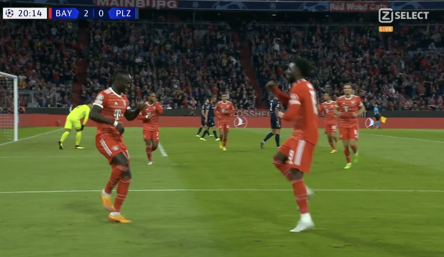 Bayern Monachium zabawił się w Lidze Mistrzów! "Die Roten" zmiażdżyli rywali, Sane nie do zatrzymania [WIDEO]