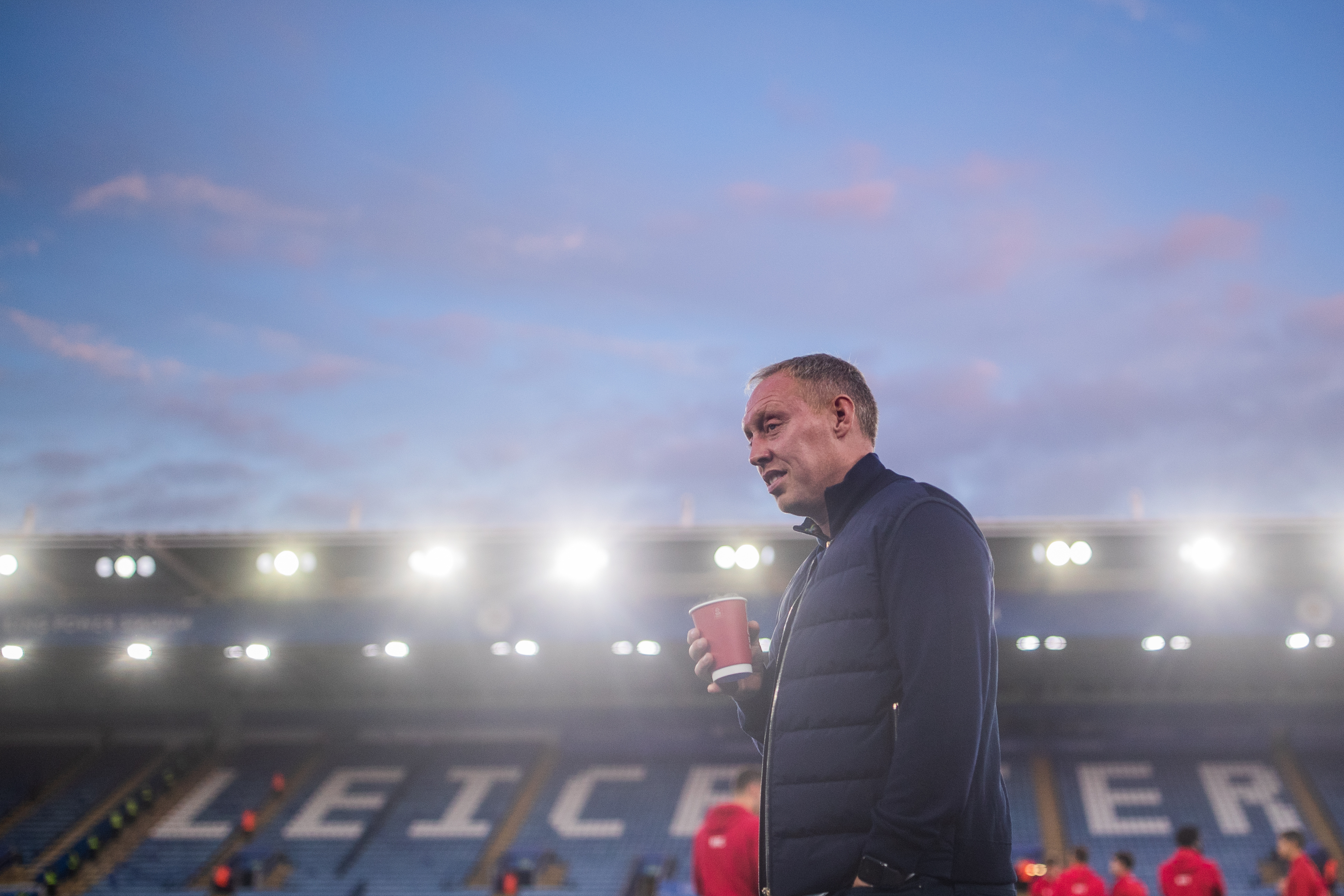 Zmiana trenera w kolejnym klubie Premier League. Znany szkoleniowiec wróci do Anglii