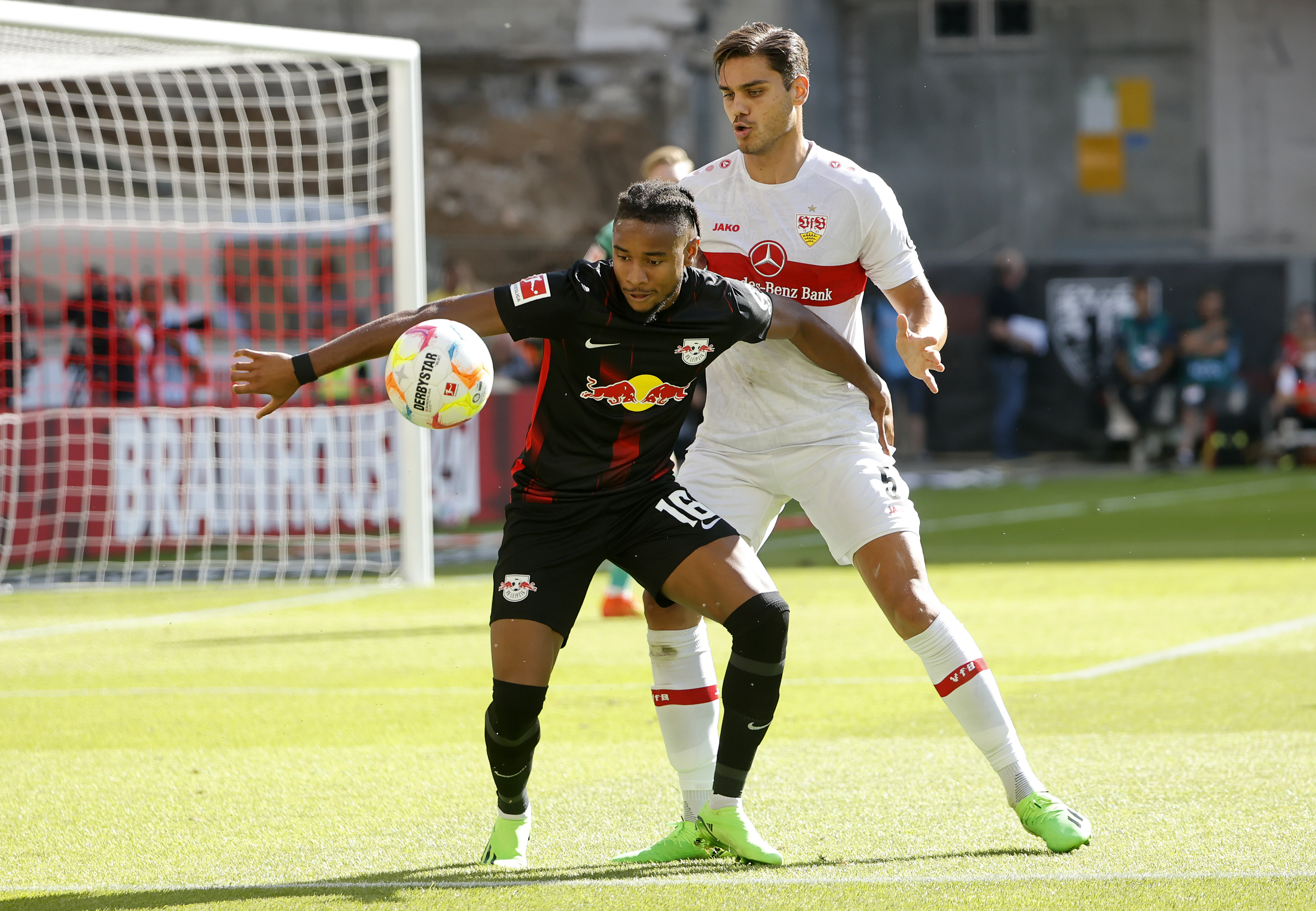 Gwiazda Bundesligi nie trafi do Bayernu Monachium. Nietypowa klauzula w kontrakcie