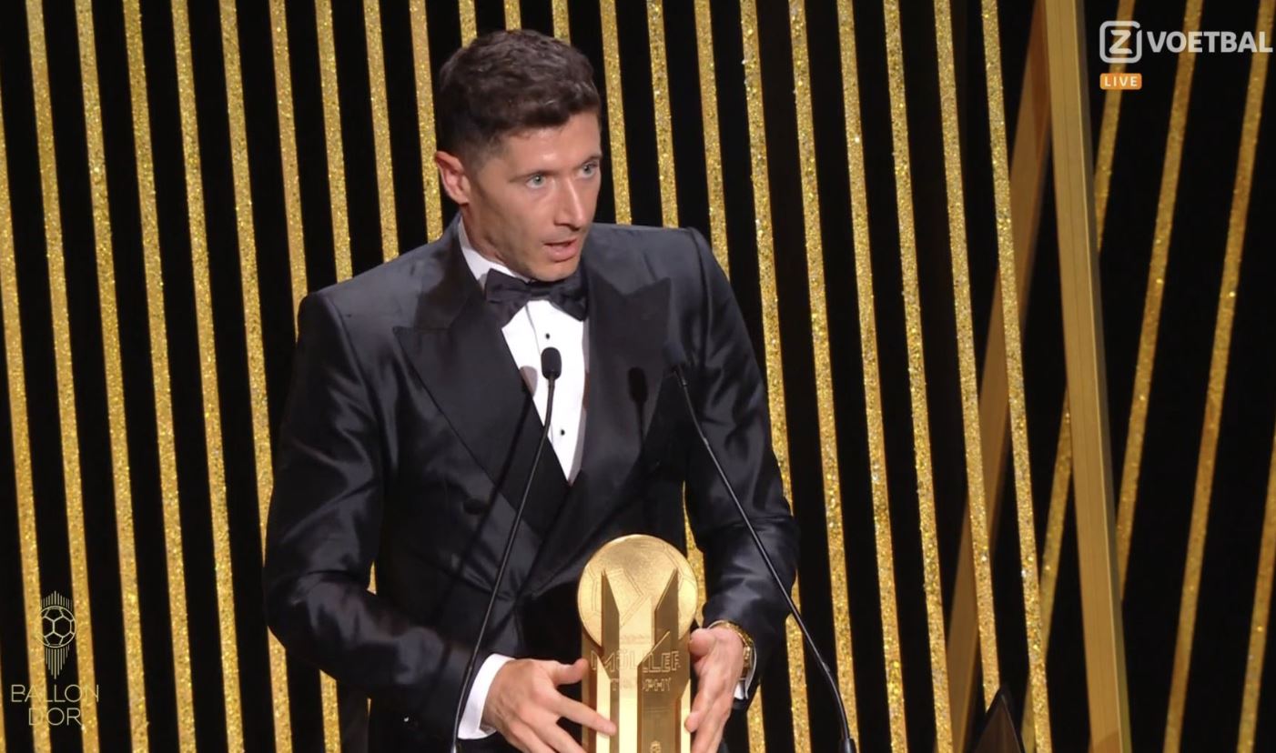 Robert Lewandowski ze specjalną nagrodą na gali Złotej Piłki! Polak wyróżniony przez France Football
