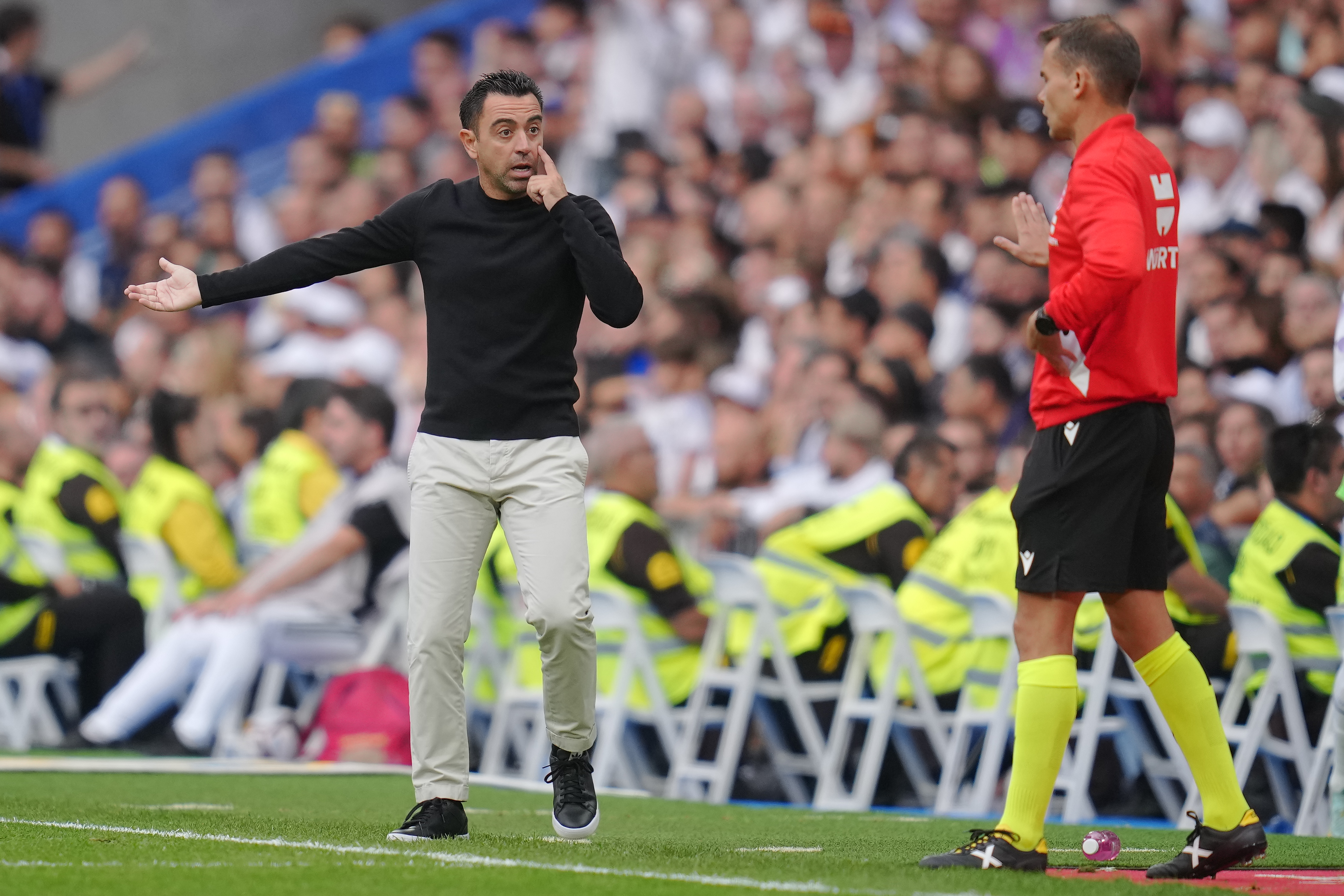 "Jeśli nie będzie tytułów, inny trener przyjdzie do Barcelony". Szczere słowa Xaviego Hernandeza