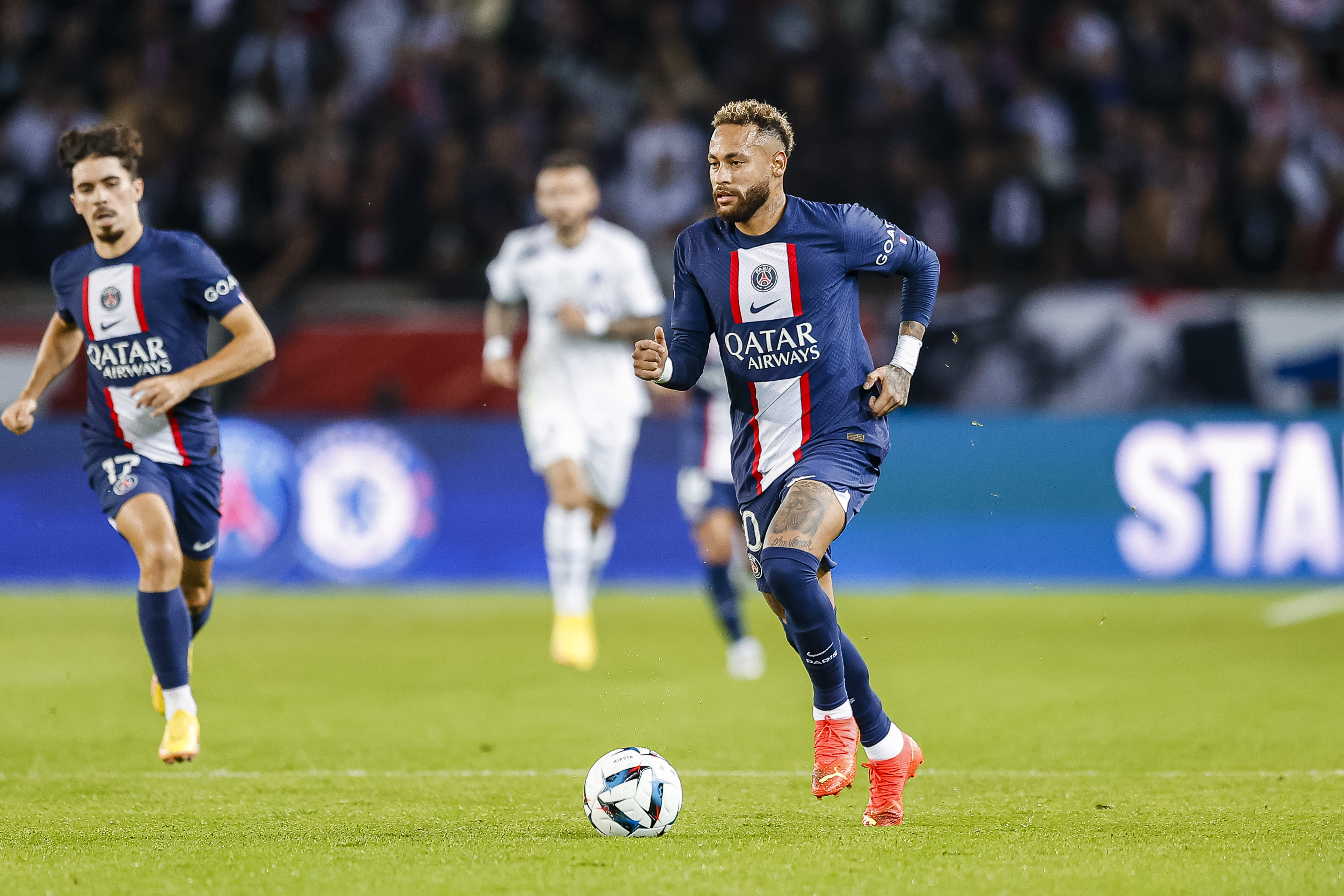 "Boi się, że ujawnię pewne fakty". Neymar pod ostrzałem kandydata na prezydenta Brazylii