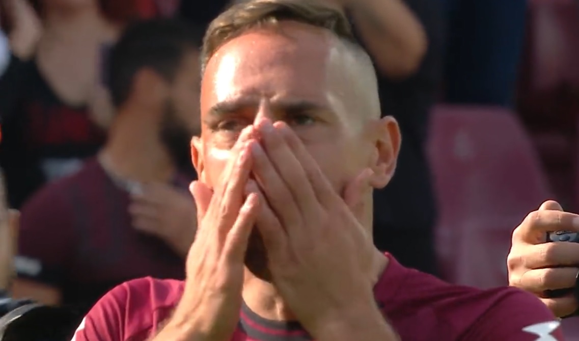 Piękne pożegnanie Francka Ribery'ego. Francuz nie powstrzymywał łez wzruszenia [WIDEO]