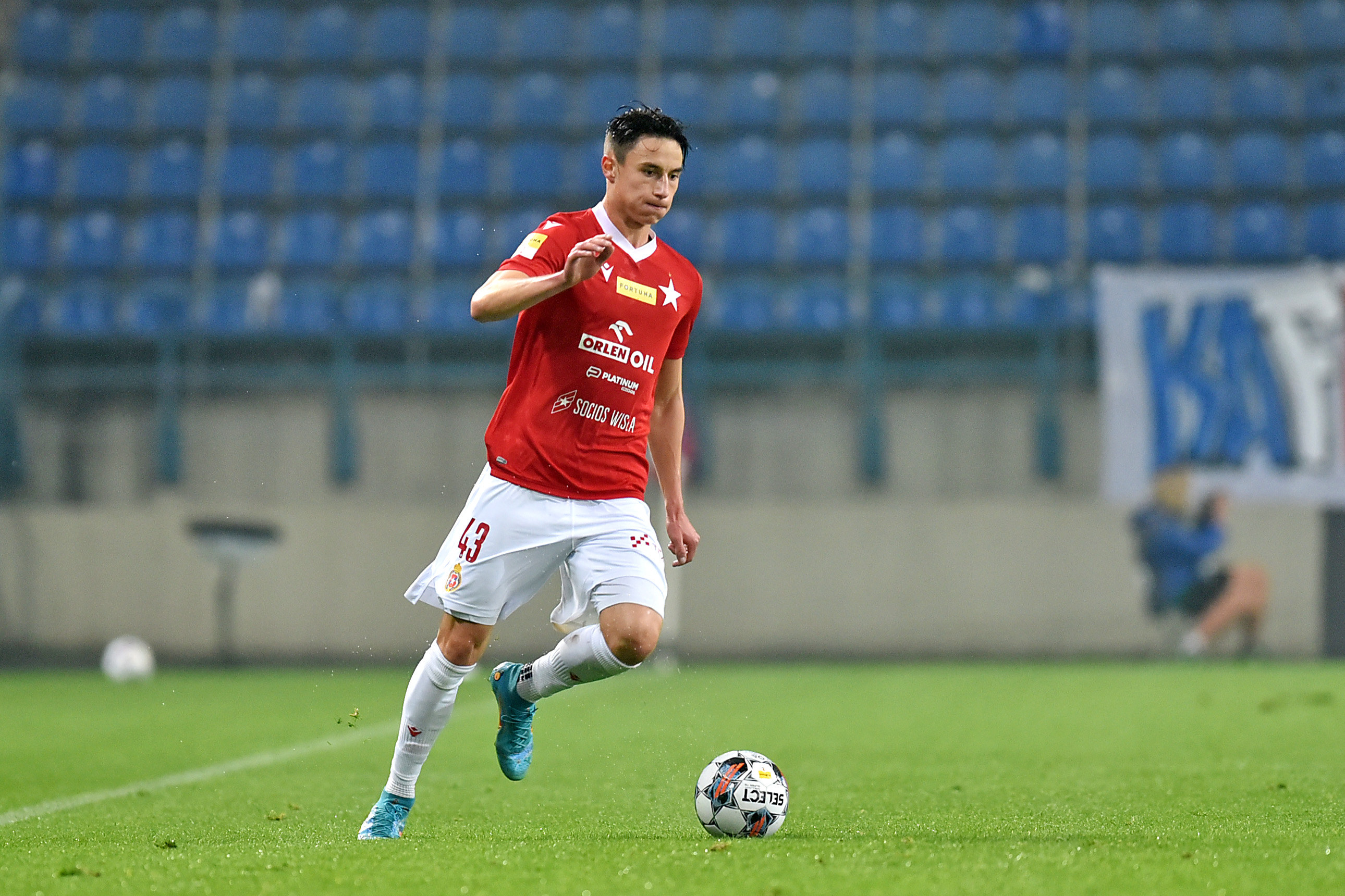 Kolejna wpadka Wisły Kraków. Górnik Łęczna wypunktował "Białą Gwiazdę" [WIDEO]