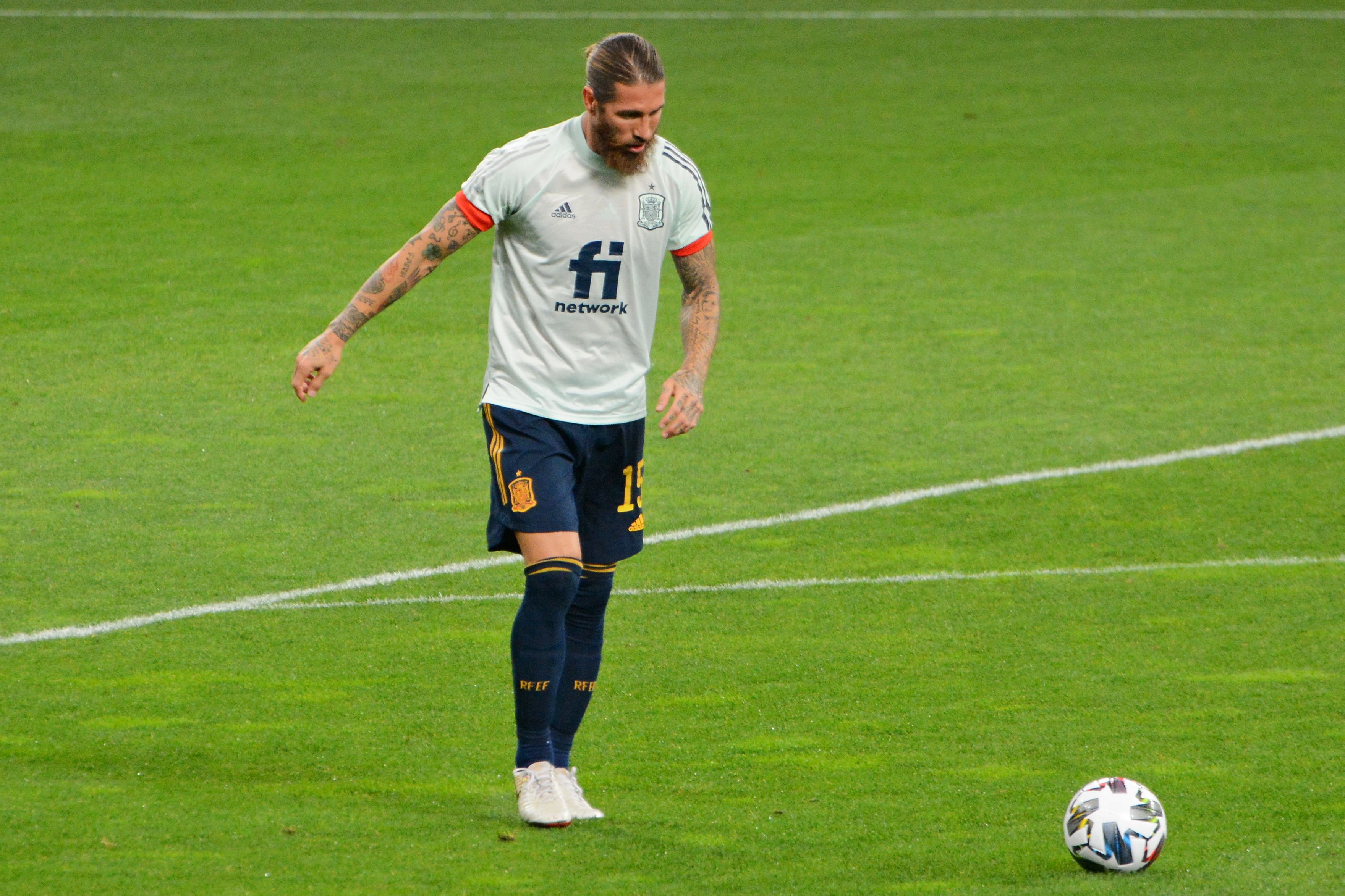 Piłkarz PSG zareagował na brak powołania Sergio Ramosa. Wymowny wpis w mediach społecznościowych
