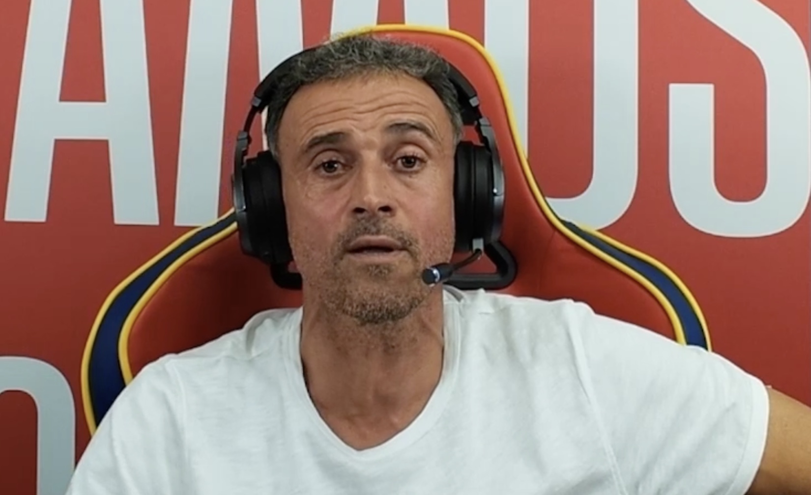 Diego Maradona czy Leo Messi? Luis Enrique nie ma wątpliwości. "Numer jeden w historii"