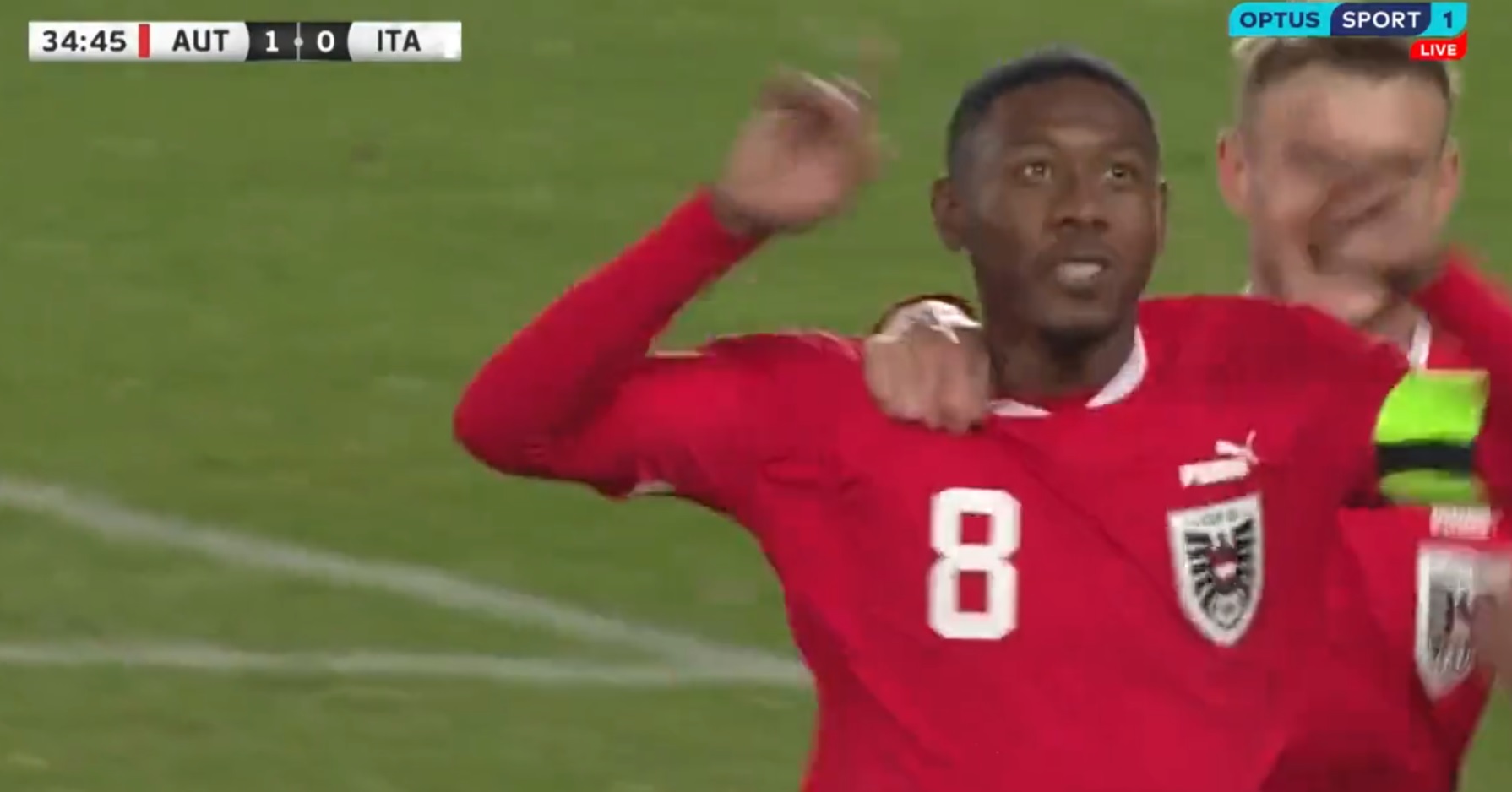 Bomba Davida Alaby w meczu z Włochami. Przepiękny gol Austriaka pomógł w wygranej z mistrzami Europy [WIDEO]