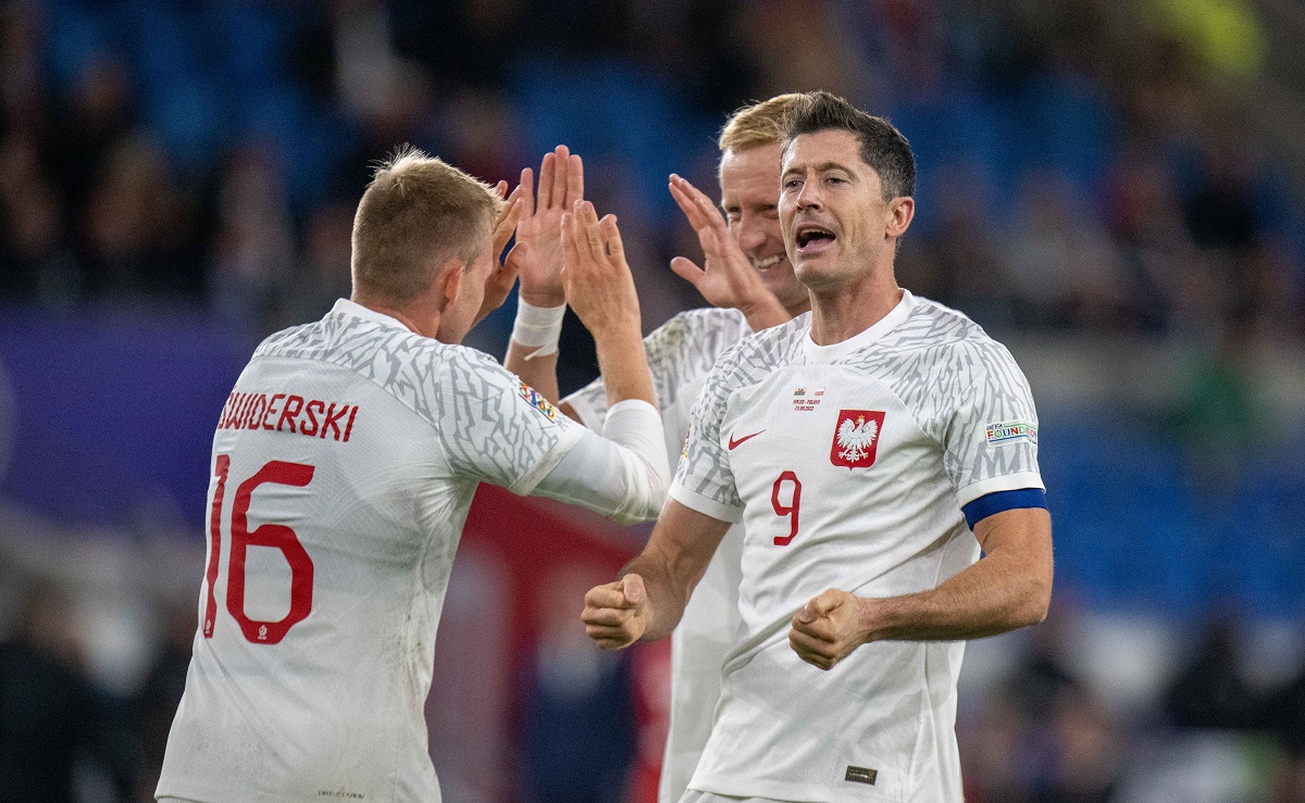 Polska - Meksyk kursy - szalony kurs 200.0 na to, że Polska strzeli gola Meksykowi! [bukmacherzy, typy]