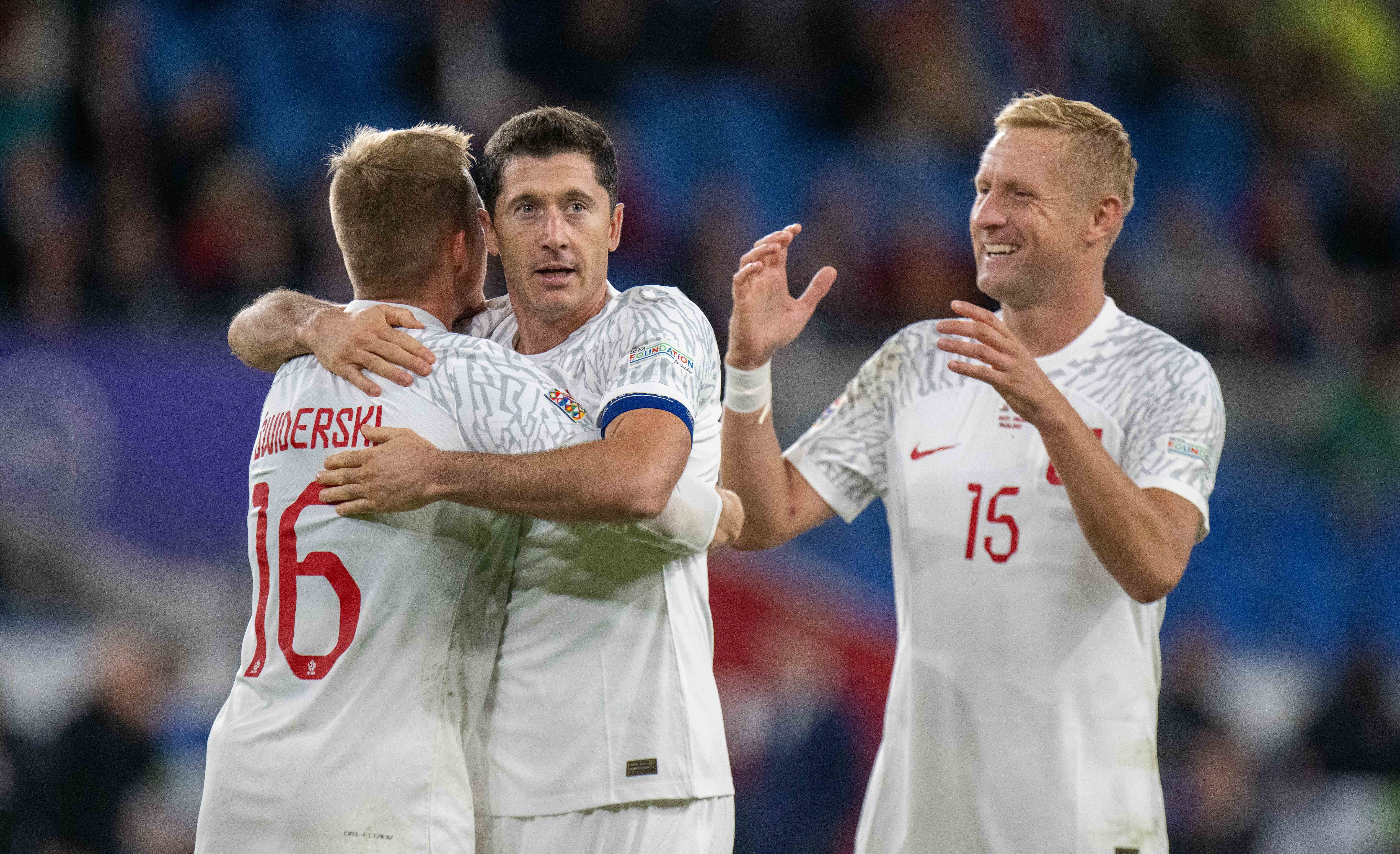 "To nie są frajerzy!". Legenda polskiej piłki przestrzega biało-czerwonych