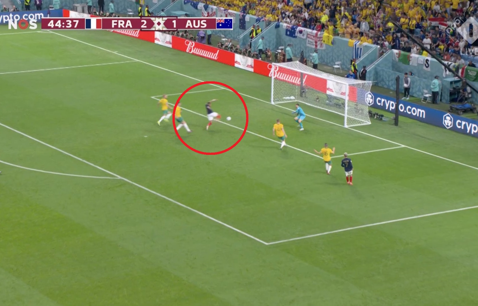 Jak Mbappe tego nie strzelił?! Koszmarne pudło gwiazdy reprezentacji Francji! [WIDEO]