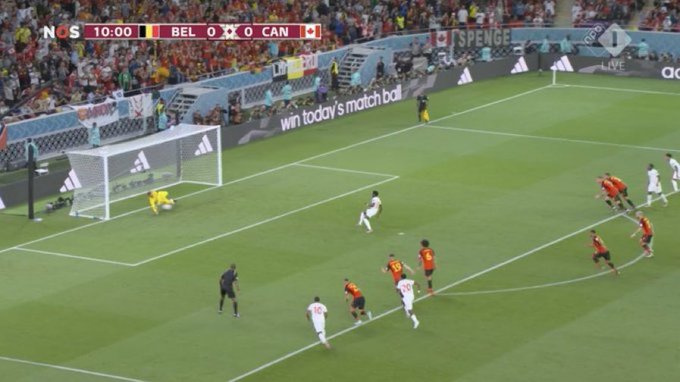 Piłkarz Bayernu poszedł w ślady Roberta Lewandowskiego! Thibaut Courtois obronił karnego [WIDEO]