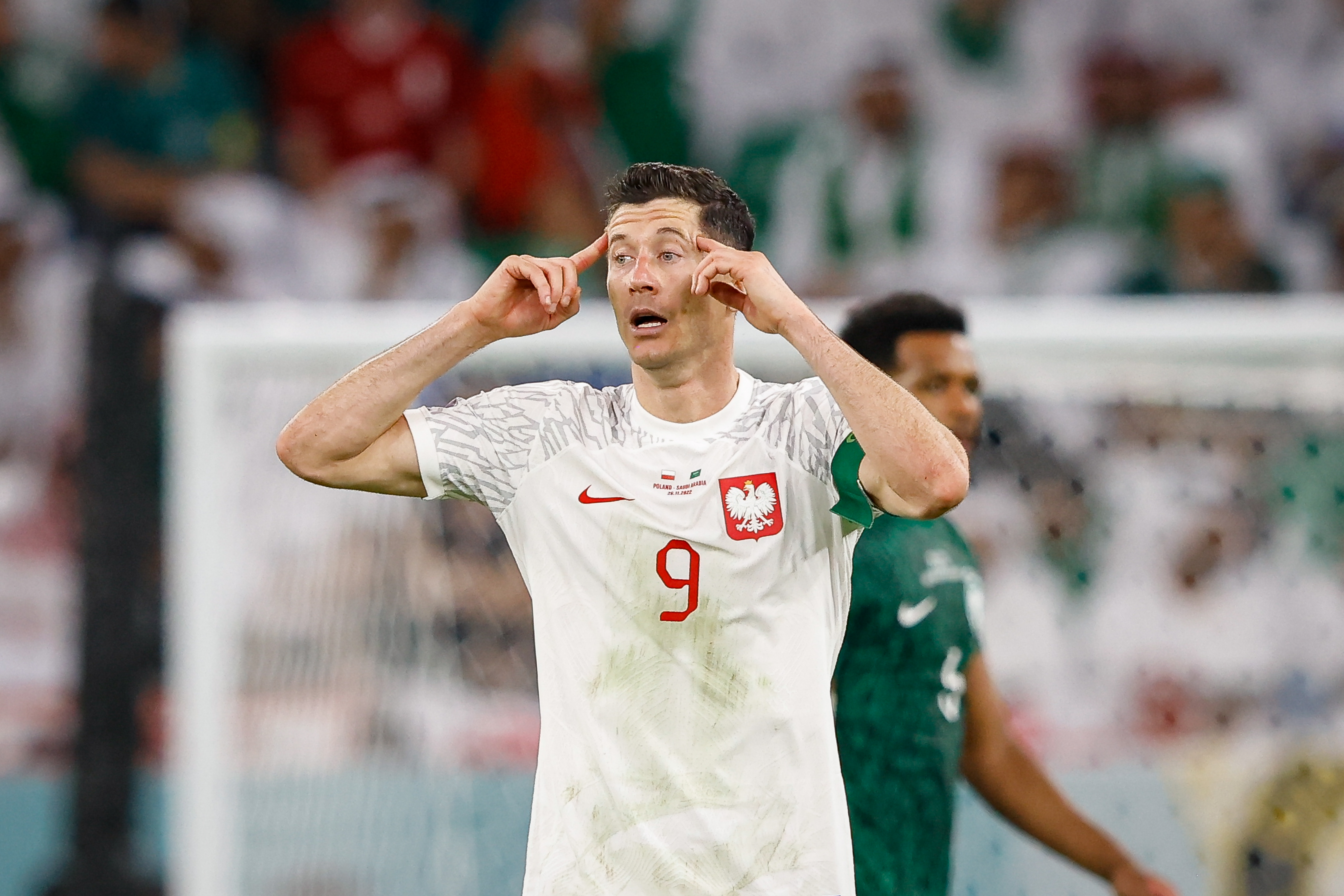 Media: Nowe informacje nt. sporu Lewandowskiego i Michniewicza. "Kadra podzieliła się na dwa obozy"