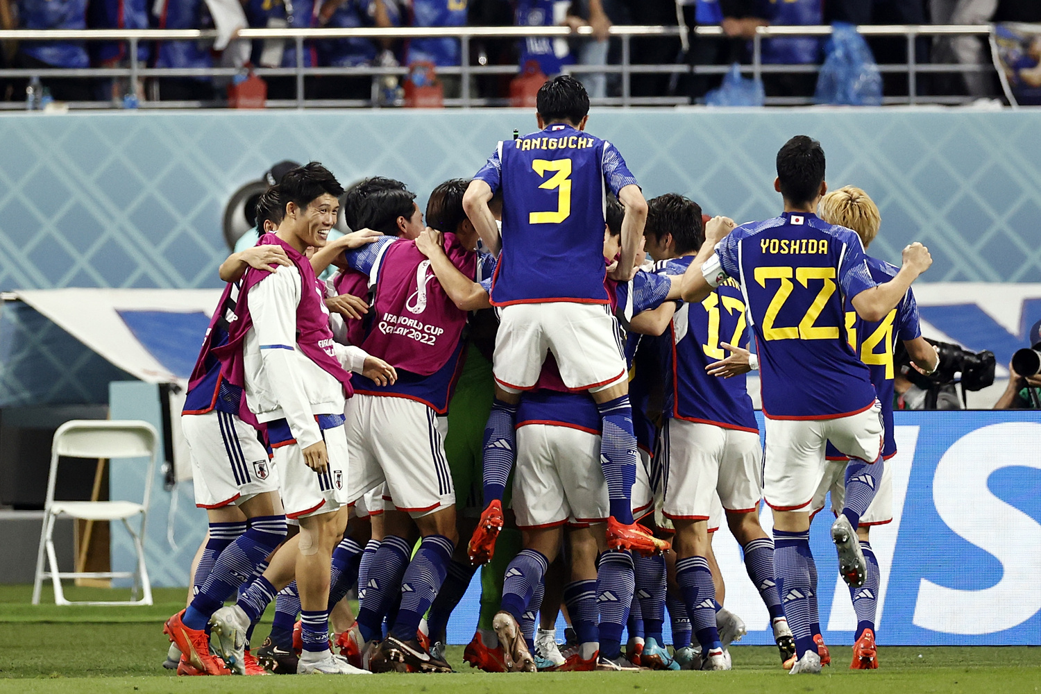 Szok! Japonia powaliła następnego faworyta! Hiszpania przez moment była poza mundialem [WIDEO]