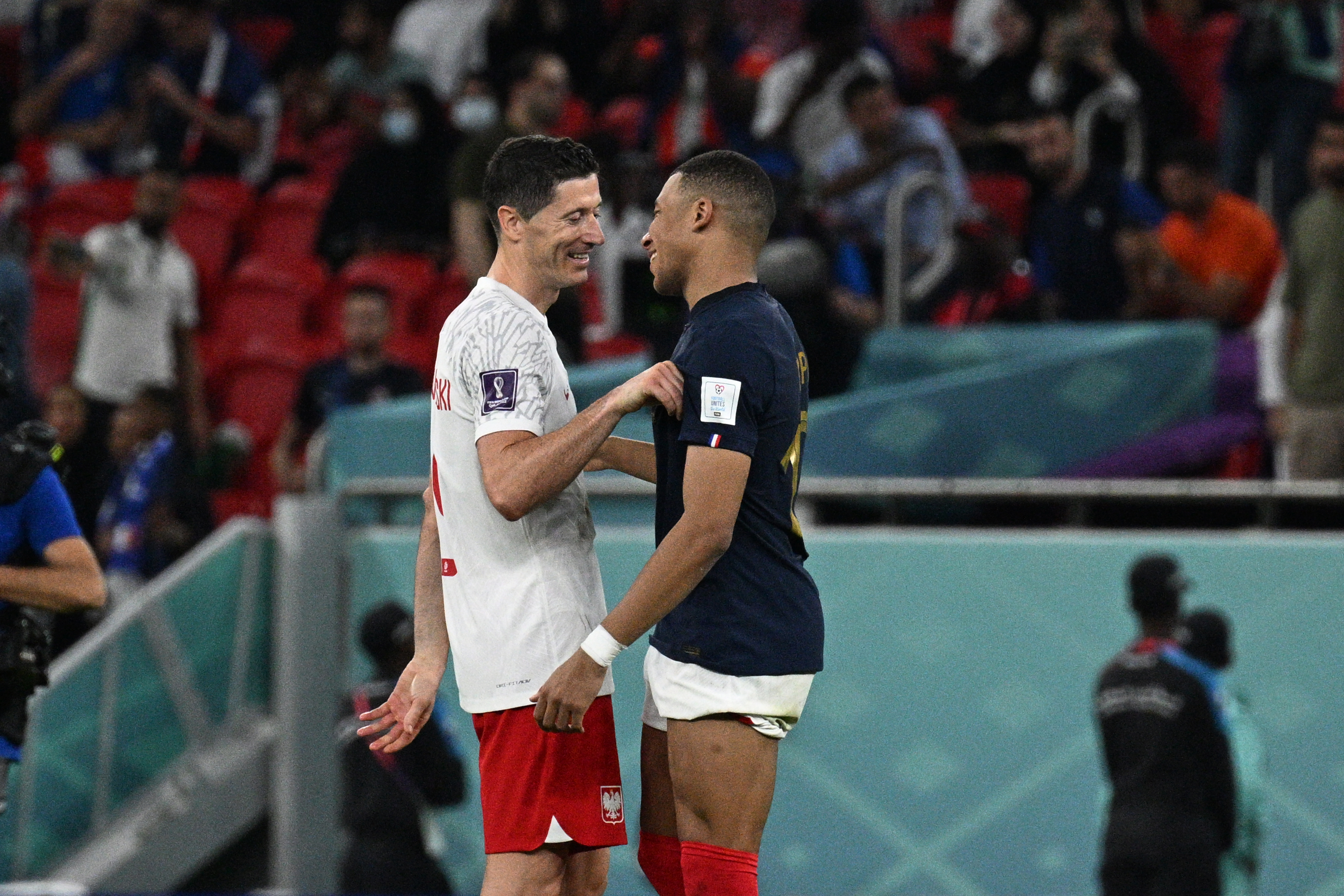 Co Lewandowski powiedział Mbappe? Francuscy dziennikarze ujawnili szczegóły
