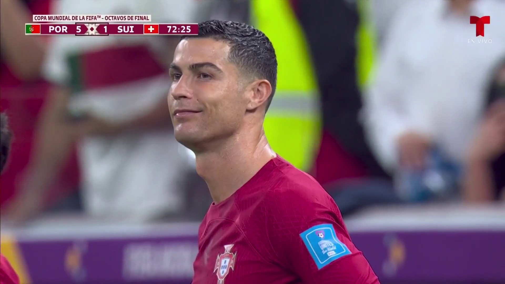 Owacja głośniejsza niż po golach. Kibice oszaleli, gdy na boisko wszedł Cristiano Ronaldo [WIDEO]