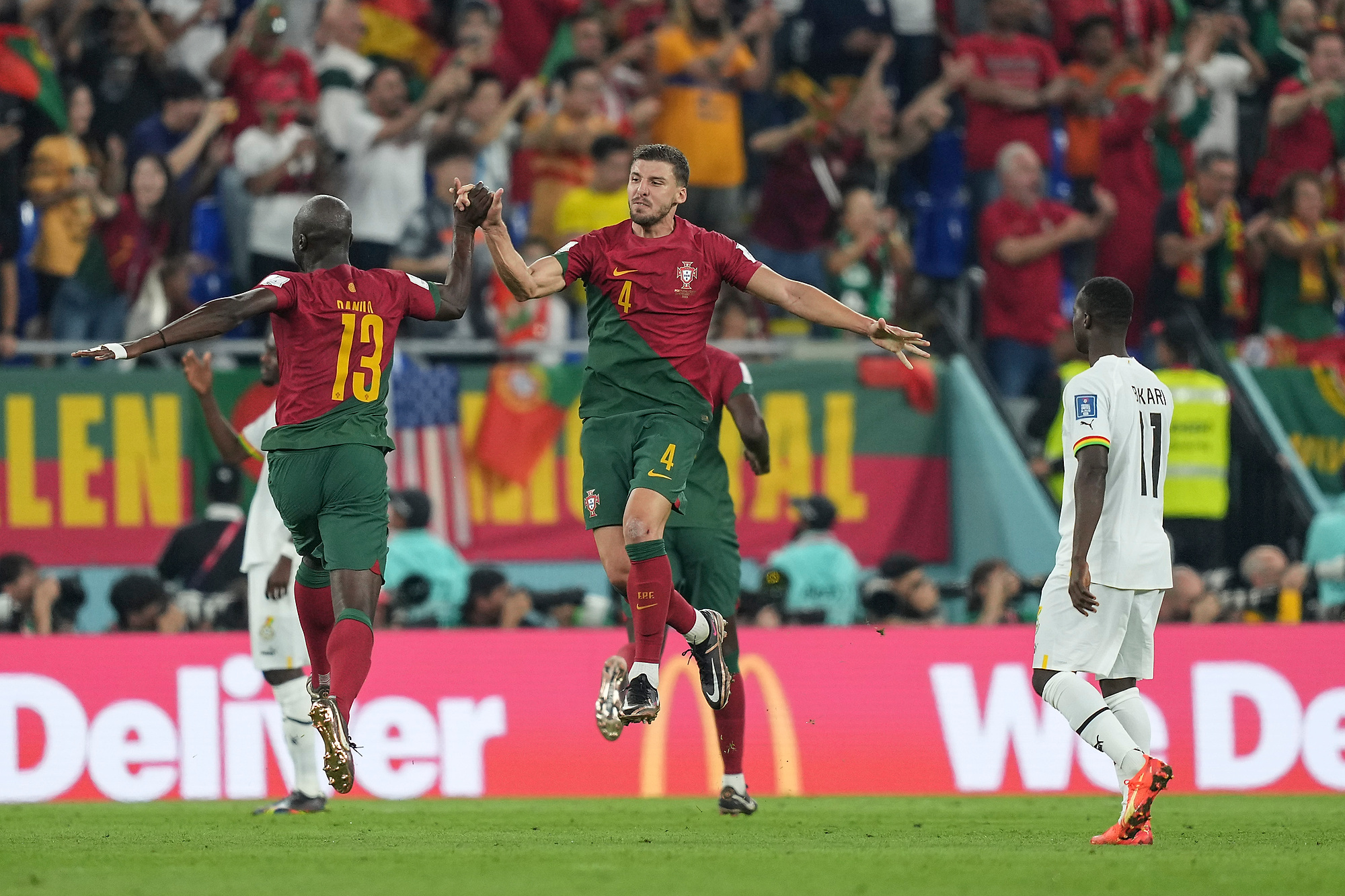 Koniec mundialu dla reprezentanta Portugali! Nie pomoże drużynie w kluczowych meczach mistrzostw świata