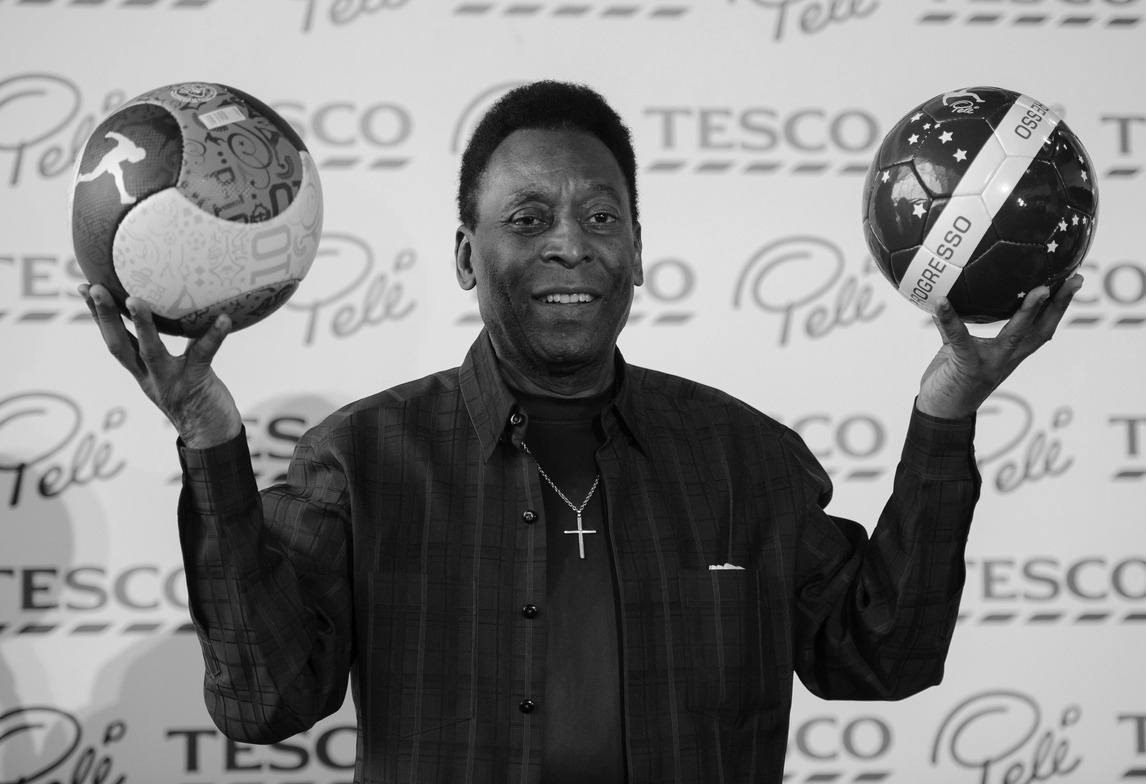 Legendarny Pele. Co warto o nim wiedzieć i jak grał przeciwko Polsce?