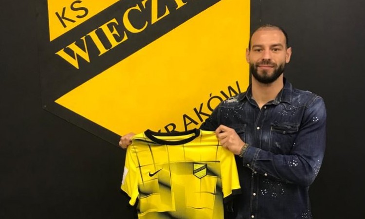 Wieczysta Kraków zbroi się przed walką o awans. Trzecioligowiec potwierdził kolejny głośny transfer