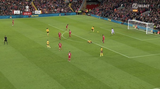 Kompromitujący błąd Alissona Beckera! Liverpool nie dał rady pokonać Wolverhampton [WIDEO]