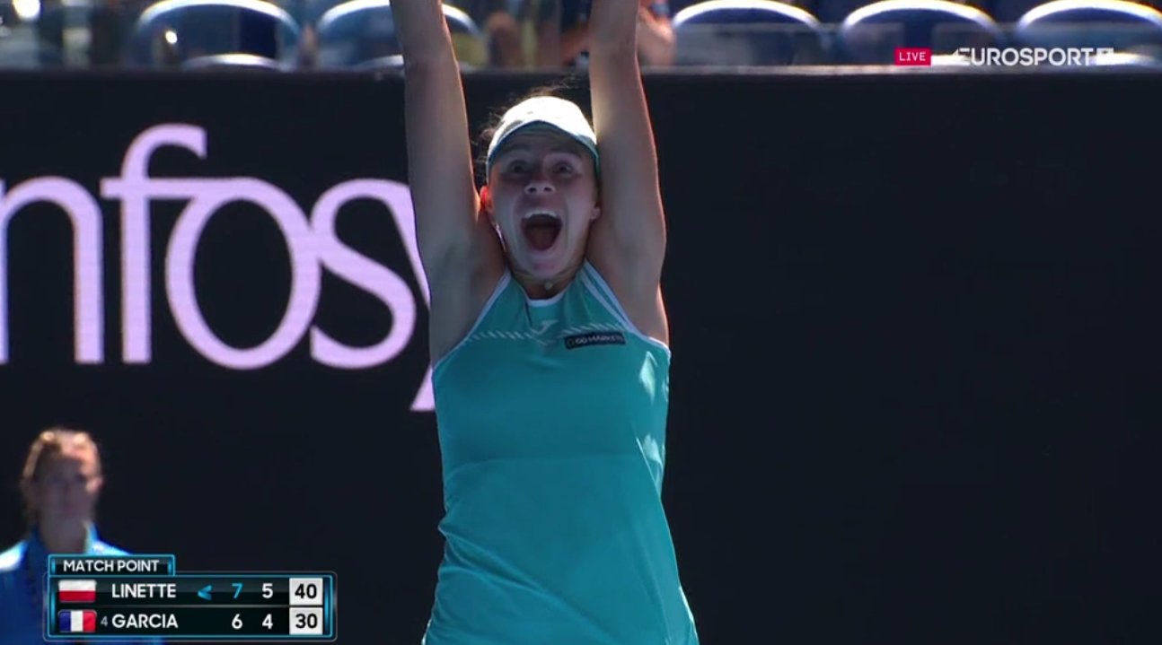 Genialny mecz Magdy Linette! Polka wyeliminowała faworytkę i zagra w ćwierćfinale Australian Open! [WIDEO]