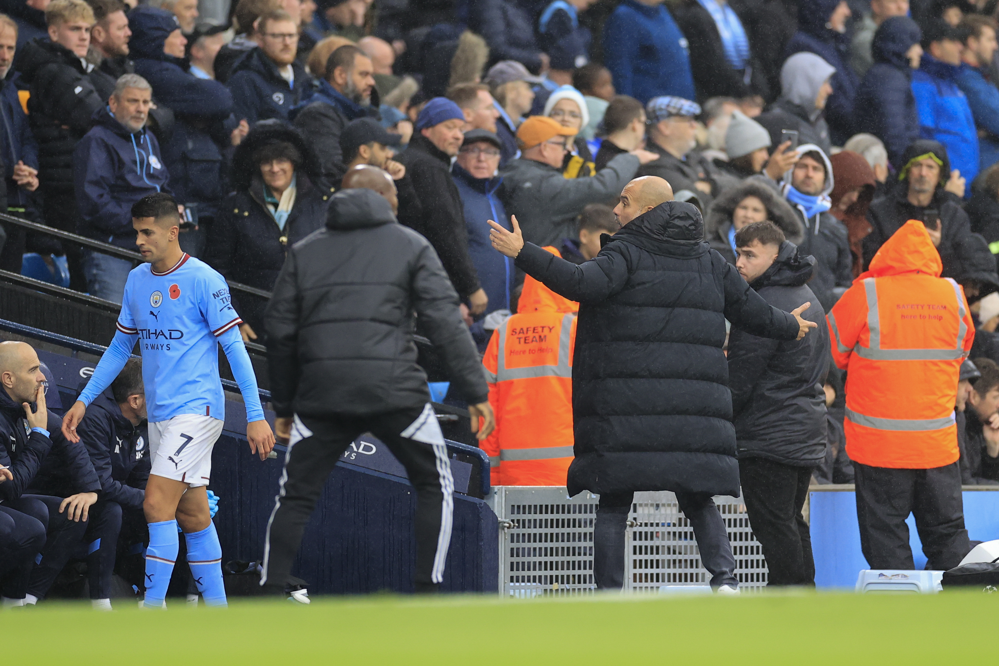 Kulisy konfliktu Joao Cancelo z Pepem Guardiolą. To dlatego piłkarz odchodzi z Manchesteru City