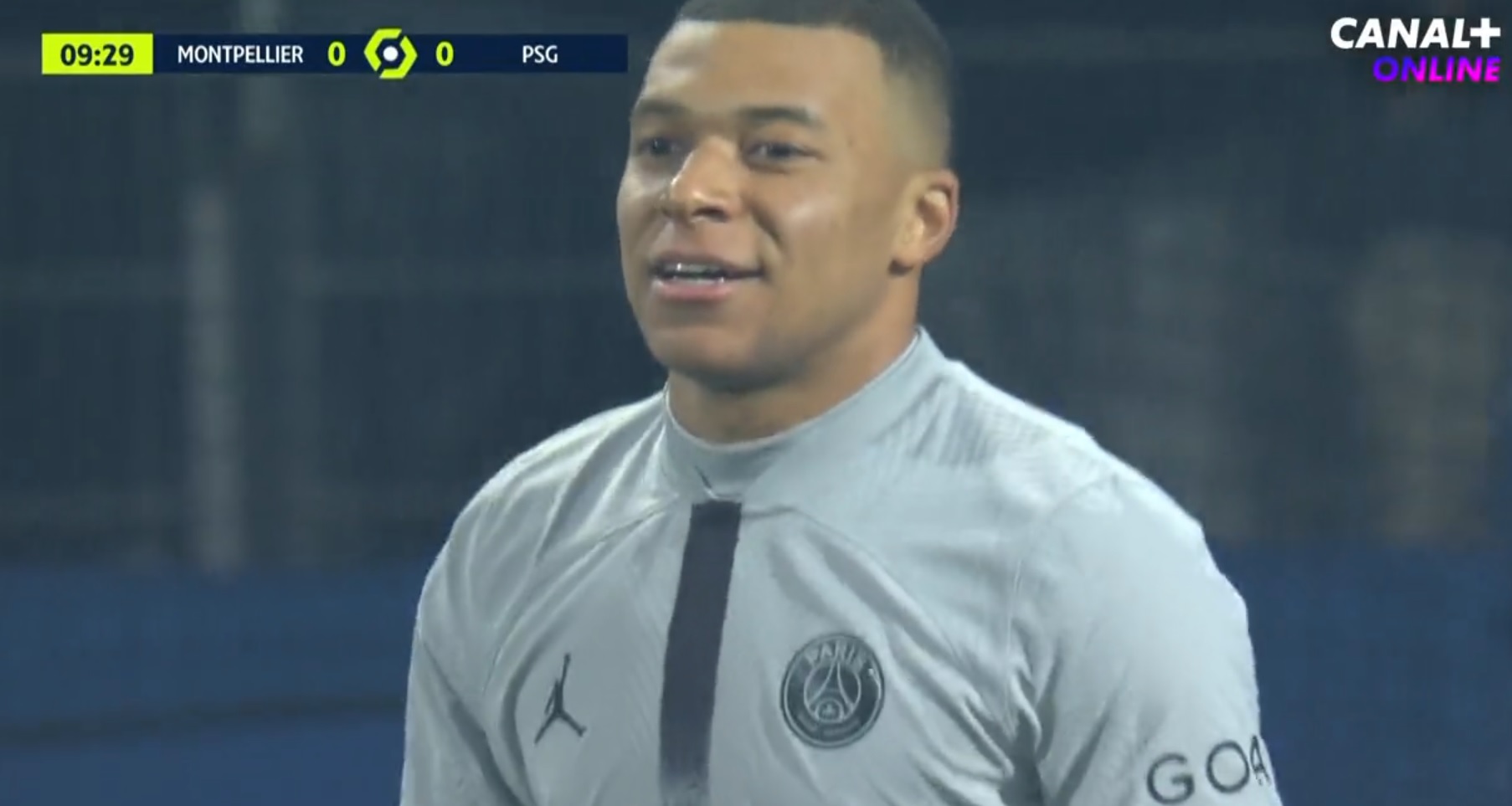 Koszmarny wieczór Kyliana Mbappe! Dwukrotnie zmarnował rzut karny i zszedł z boiska z kontuzją! [WIDEO]