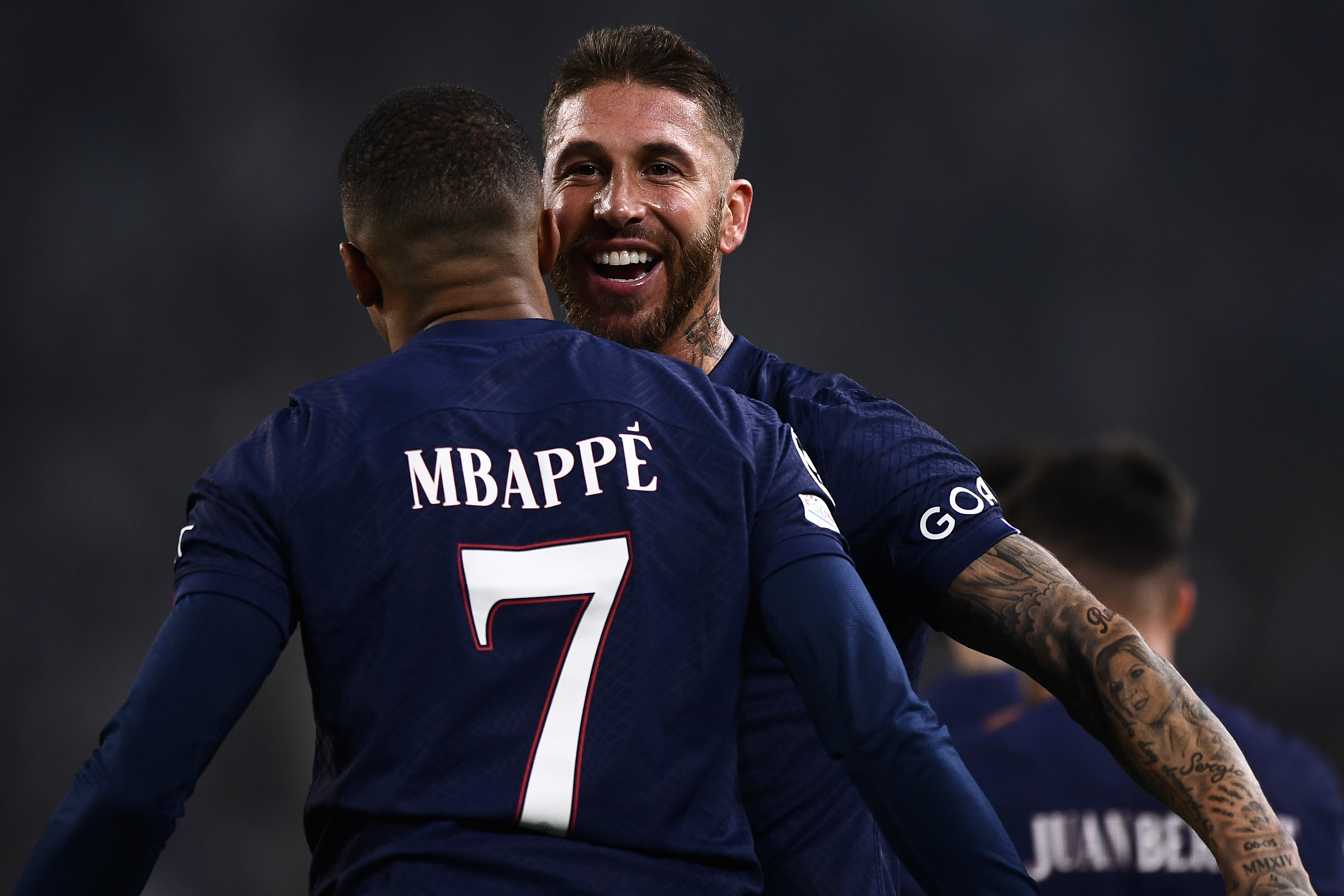 Ważny piłkarz PSG może zagrać z Bayernem. Klub zachowuje optymizm