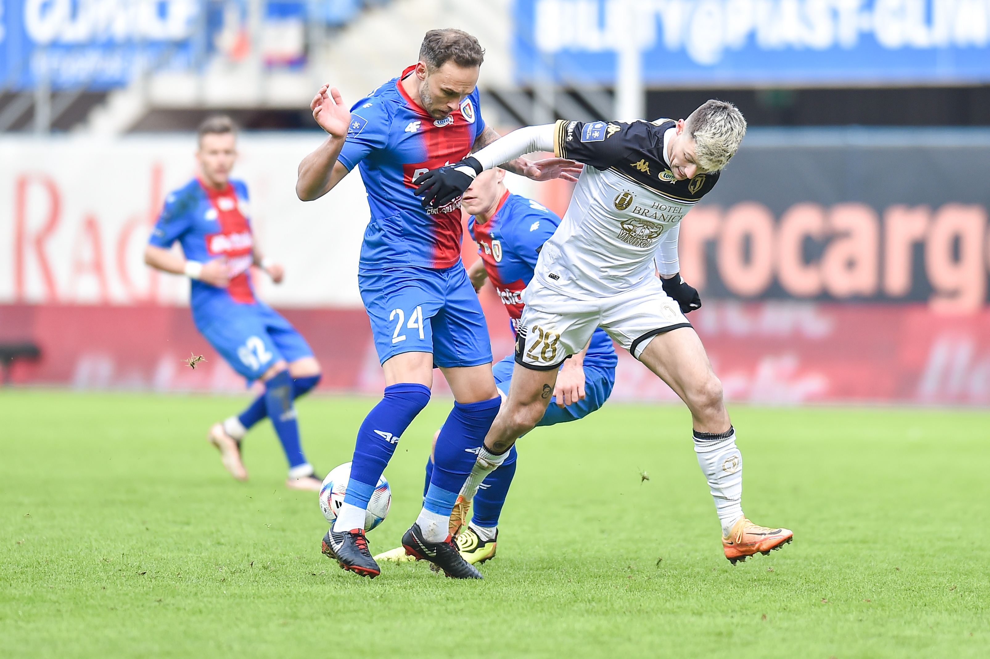 Legia coraz bliżej głośnego transferu! Czołowy gracz Ekstraklasy przejdzie testy medyczne [NASZ NEWS]