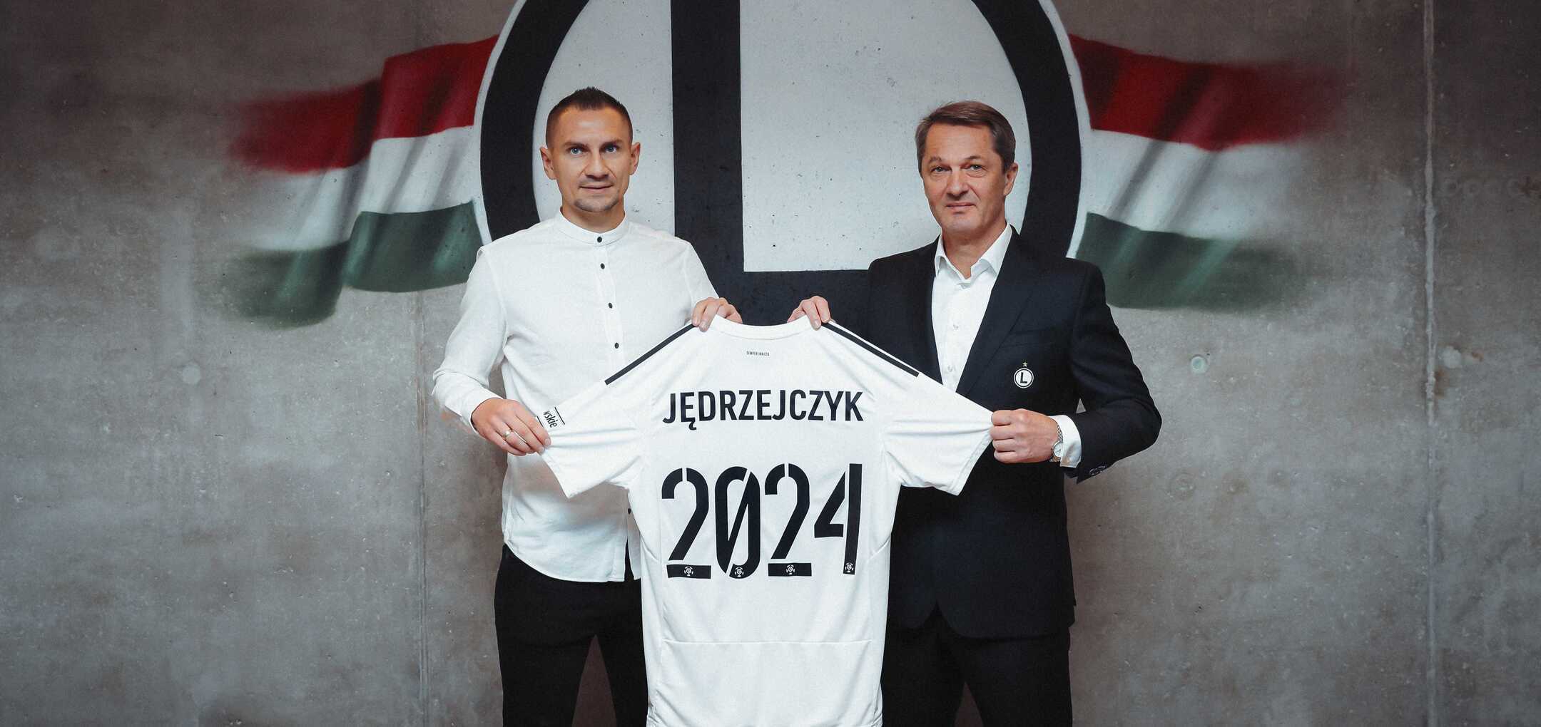 "Radość jest ogromna". Artur Jędrzejczyk na dłużej w Legii! Podpisał nowy kontrakt