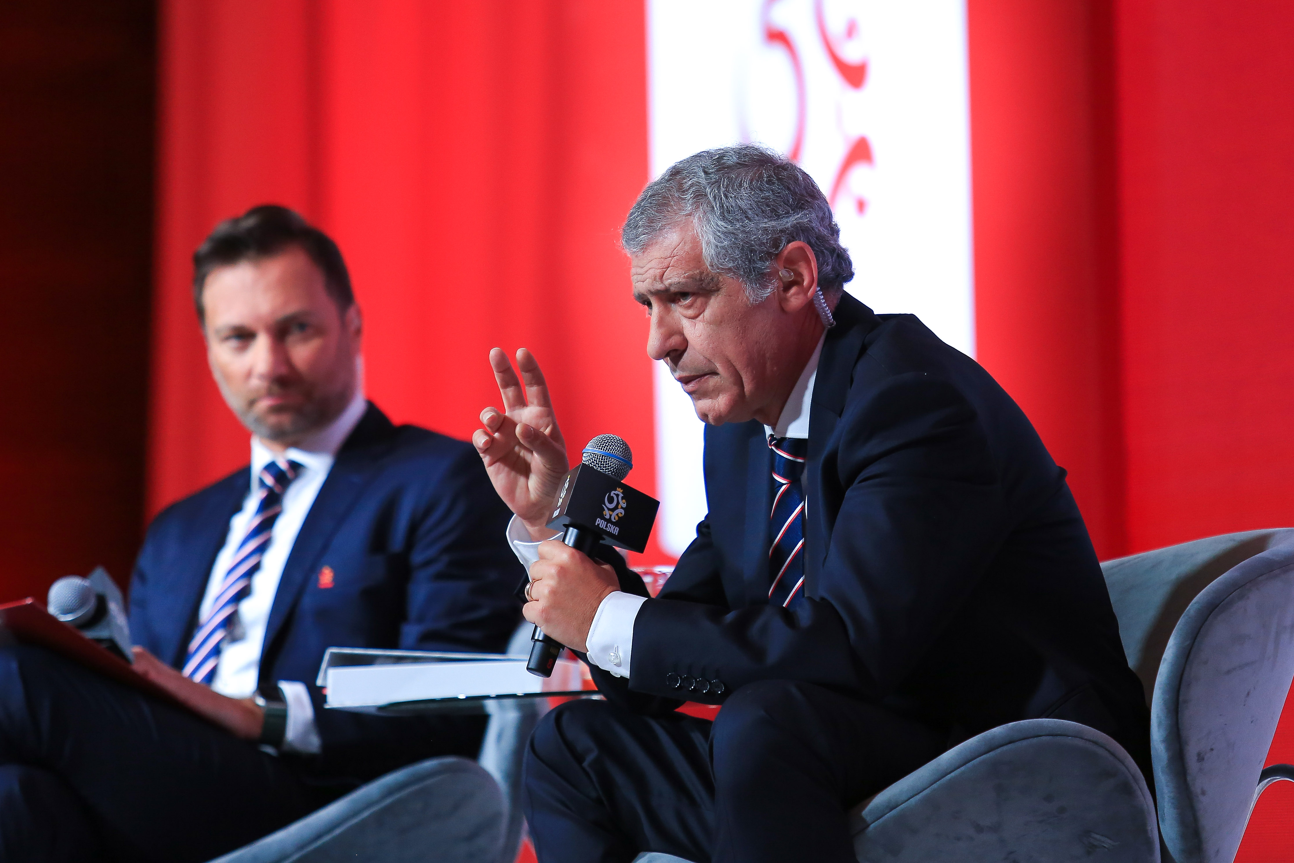 "Ktoś chyba próbuje majstrować przy tym temacie". Ćwiąkała mocno o sprawie niedoszłego członka sztabu Santosa