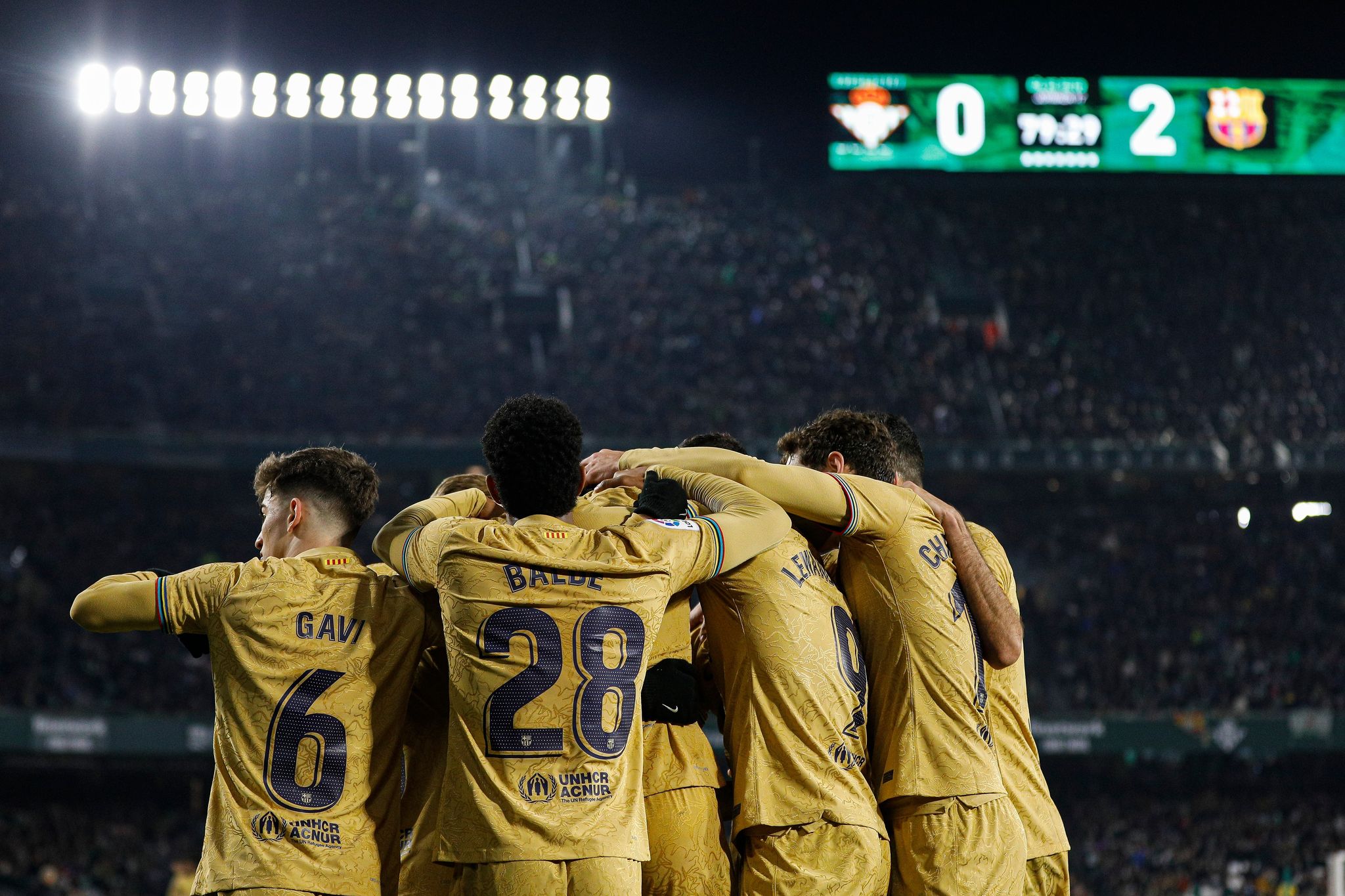 Barcelona finalizuje przedłużenie umowy z podstawowym piłkarzem. Doszło do ważnego spotkania
